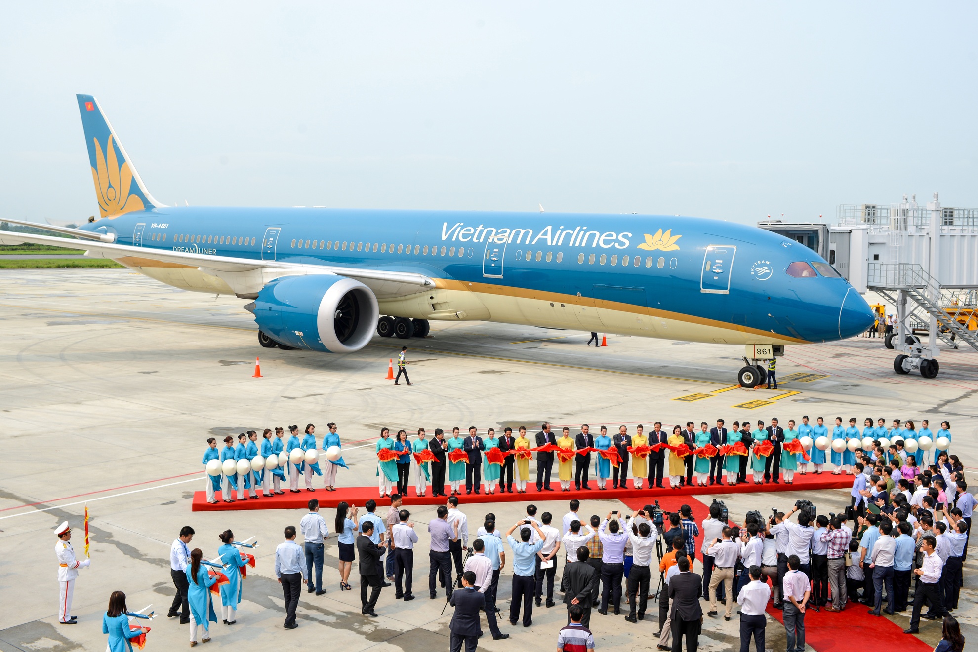 Cang hang khong quoc te Cat Bi anh 2