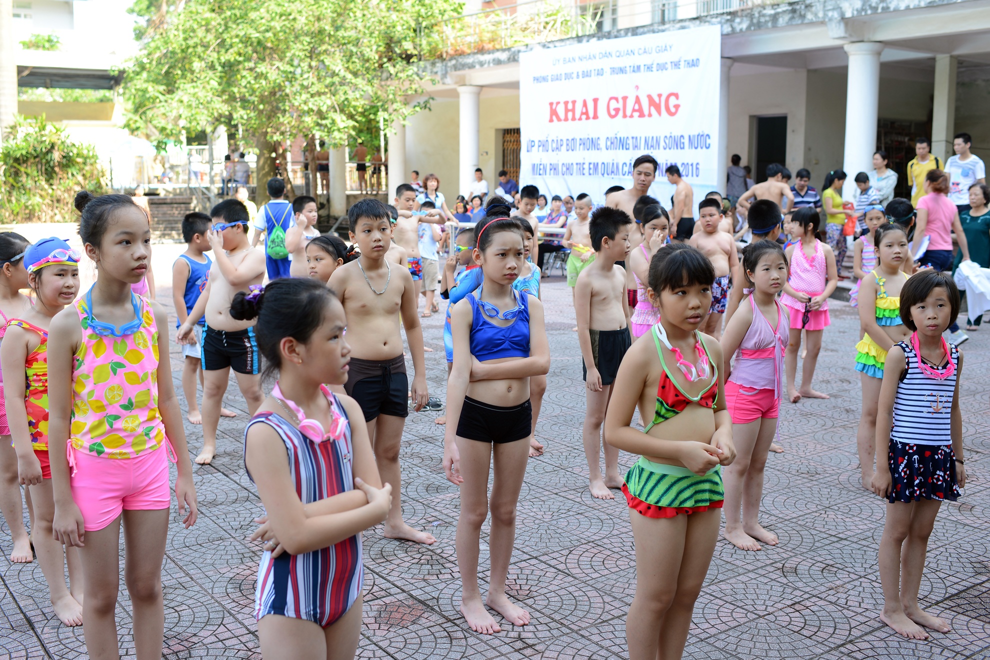 Hoc boi mien phi anh 1