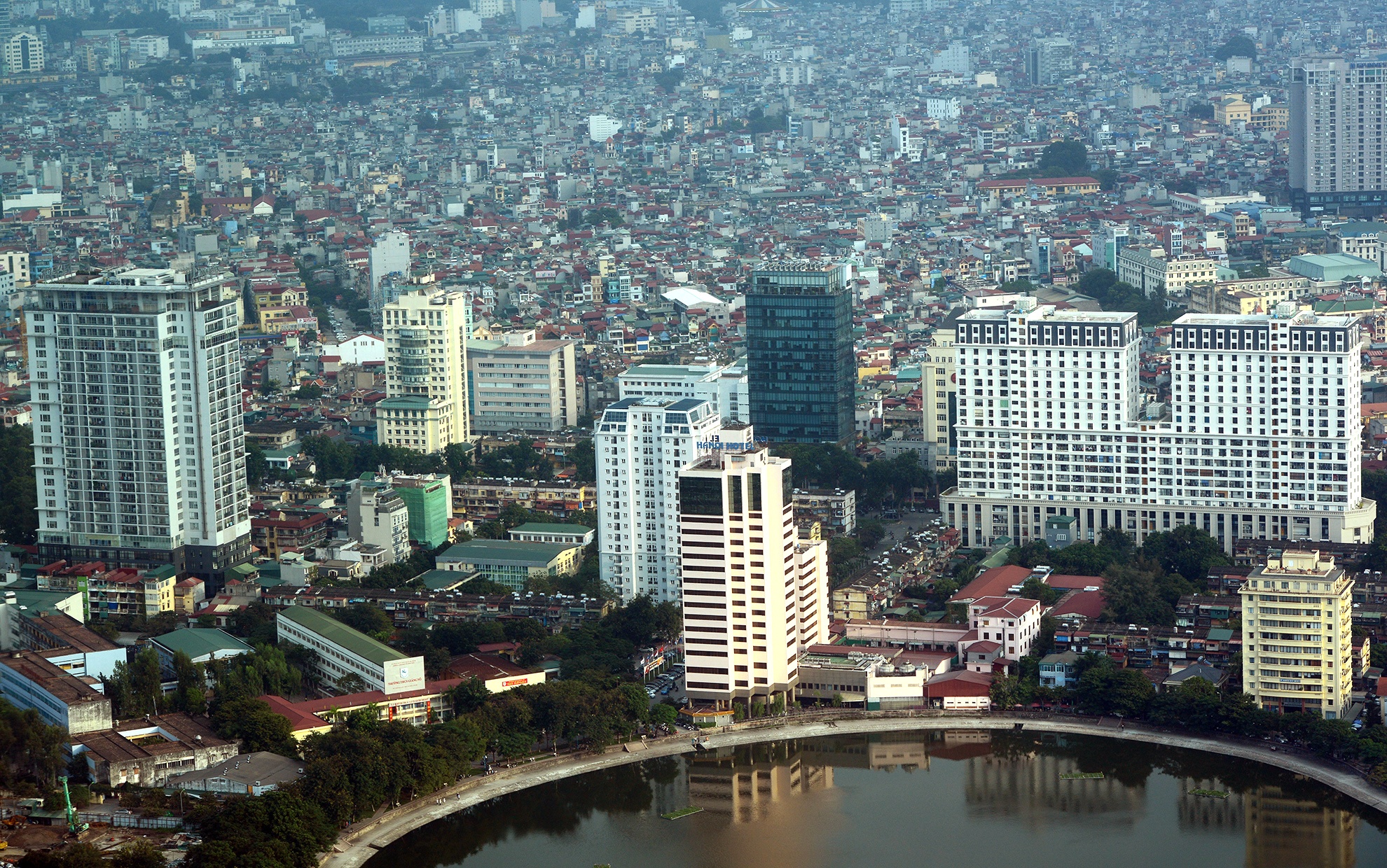 Nha cao tang o khu dat vang Ha Noi anh 3