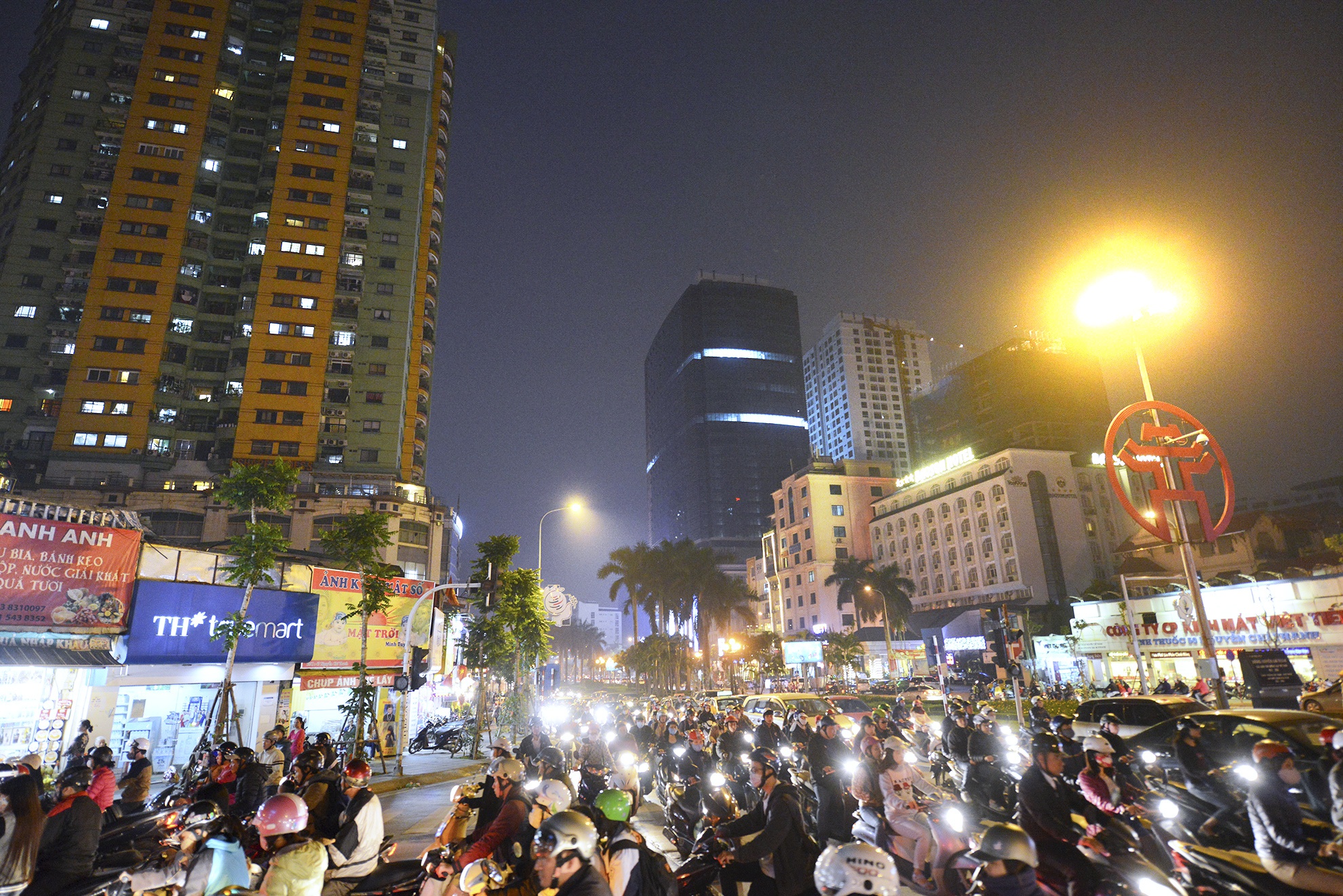 Nha cao tang o khu dat vang Ha Noi anh 8