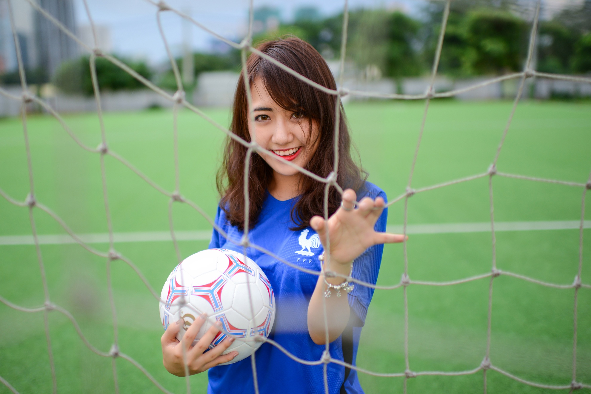 nữ du học sinh cổ vũ euro 2016 ảnh 4 nu du hoc sinh co vu euro 2016 anh 4