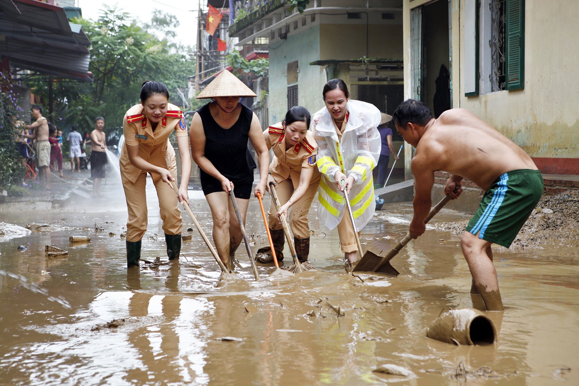 Trao giai Khoang Khac Vang 04 anh 9