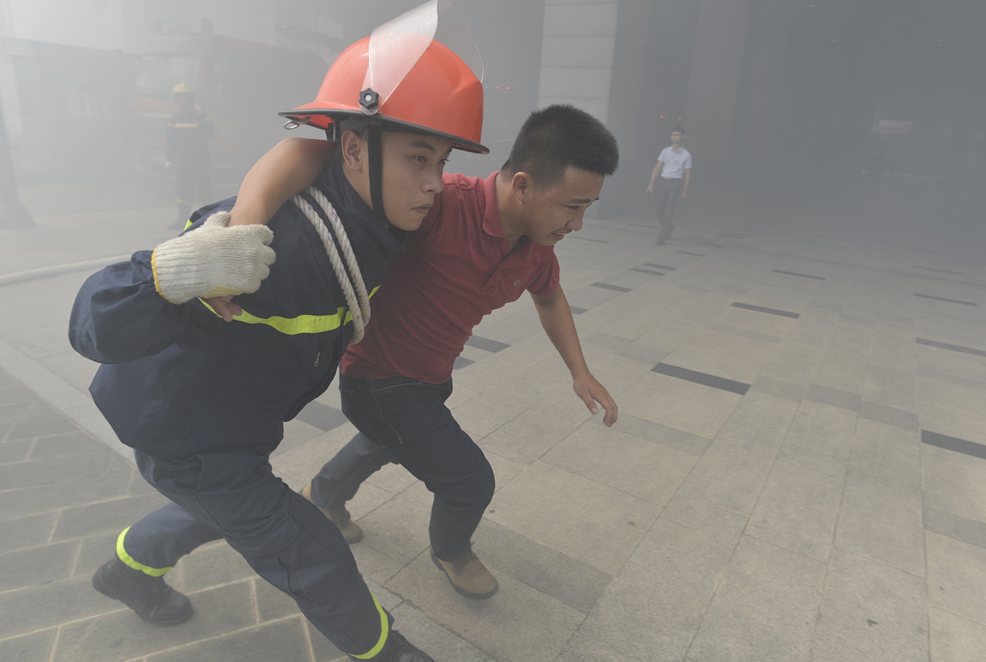 Dien tap chay lon o toa nha Keangnam anh 6