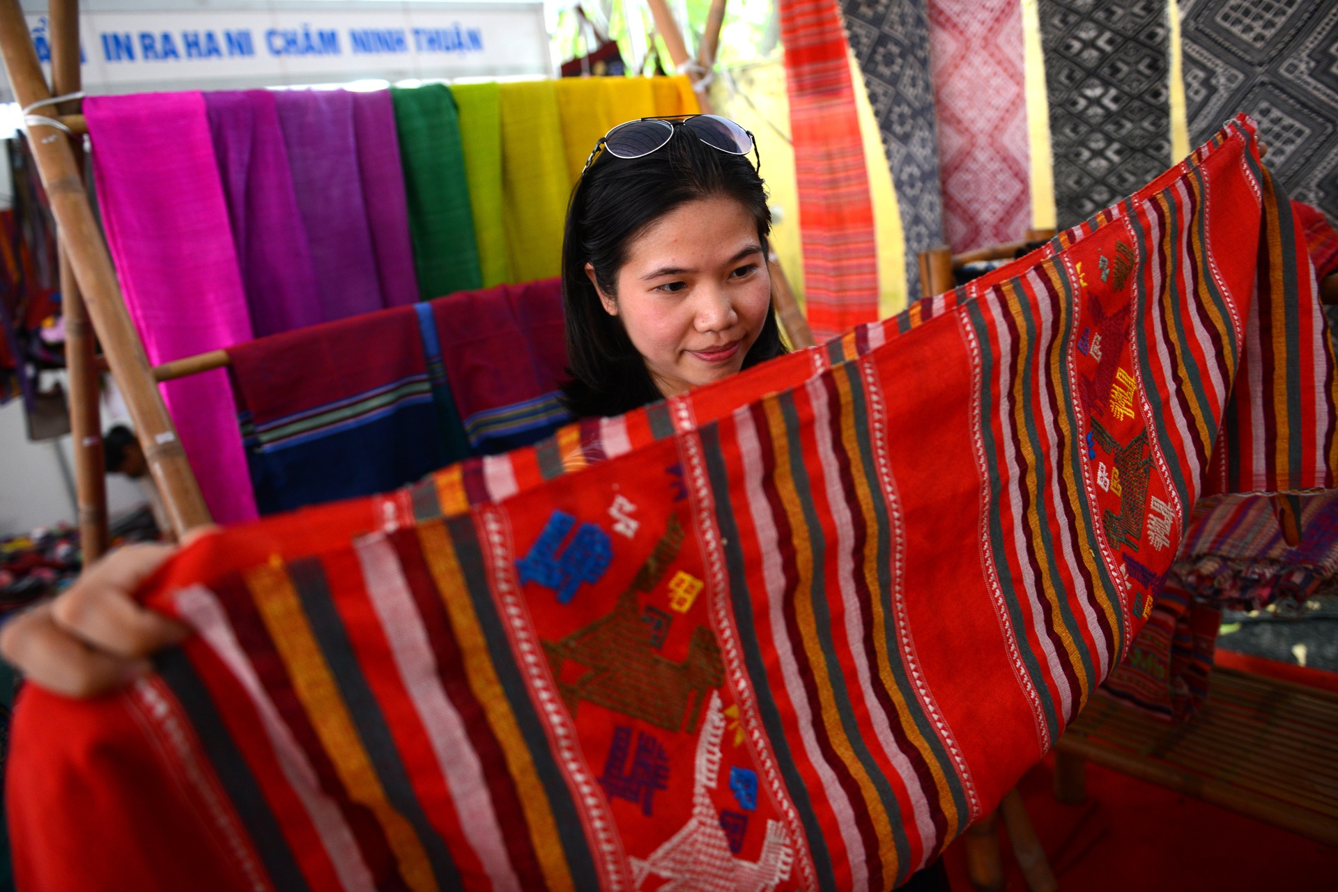 Lien hoan du lich lang nghe anh 9