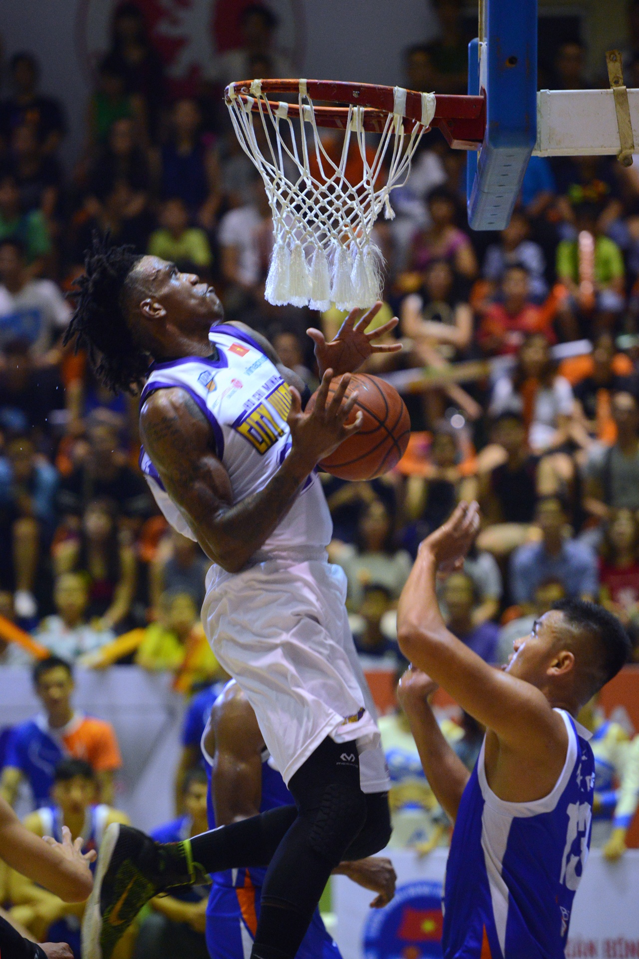 Hà Nội Buffaloes thất thủ trên sân nhà ảnh 15 Ha Noi Buffaloes that thu tren san nha anh 15