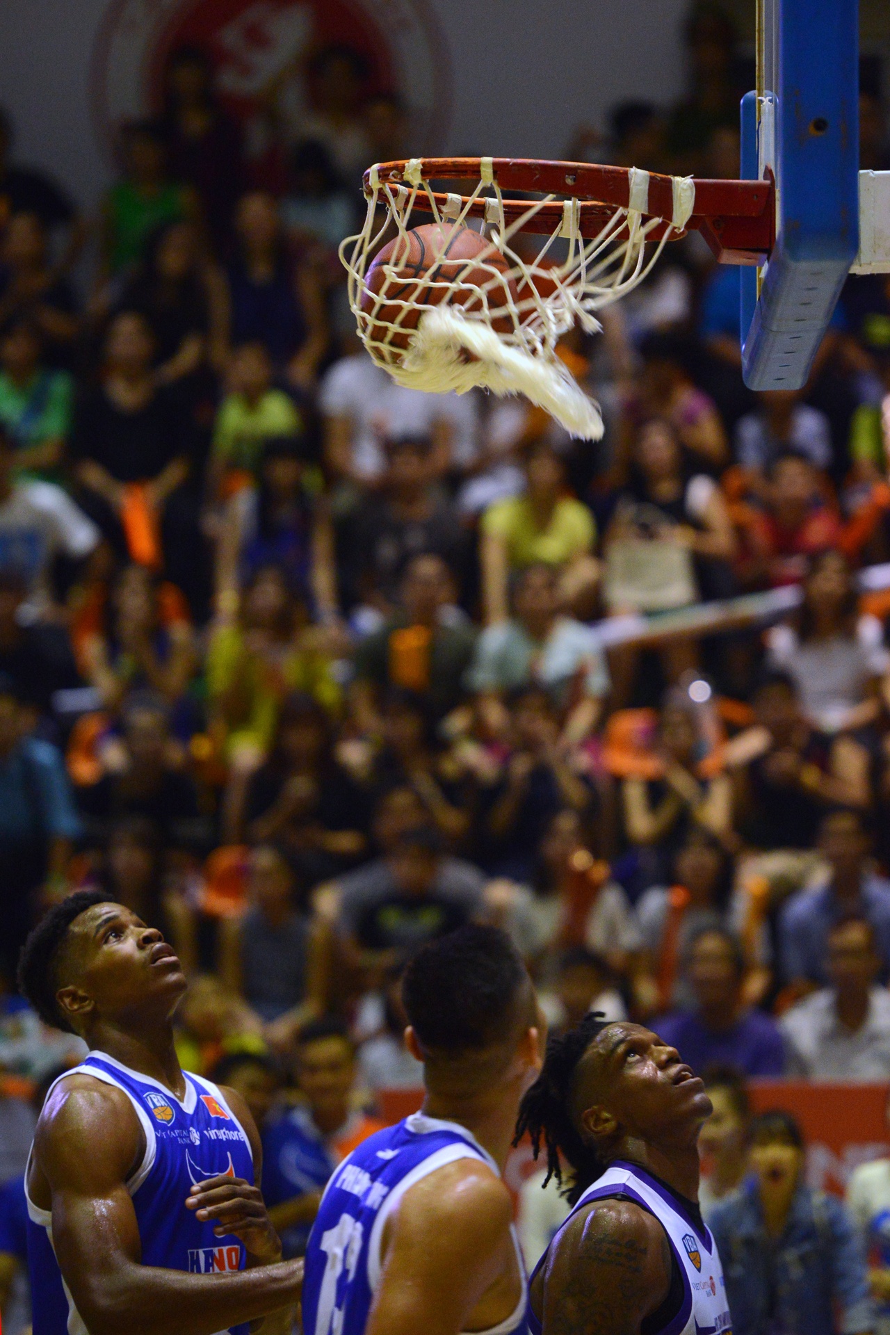 Hà Nội Buffaloes thất thủ trên sân nhà ảnh 14 Ha Noi Buffaloes that thu tren san nha anh 14