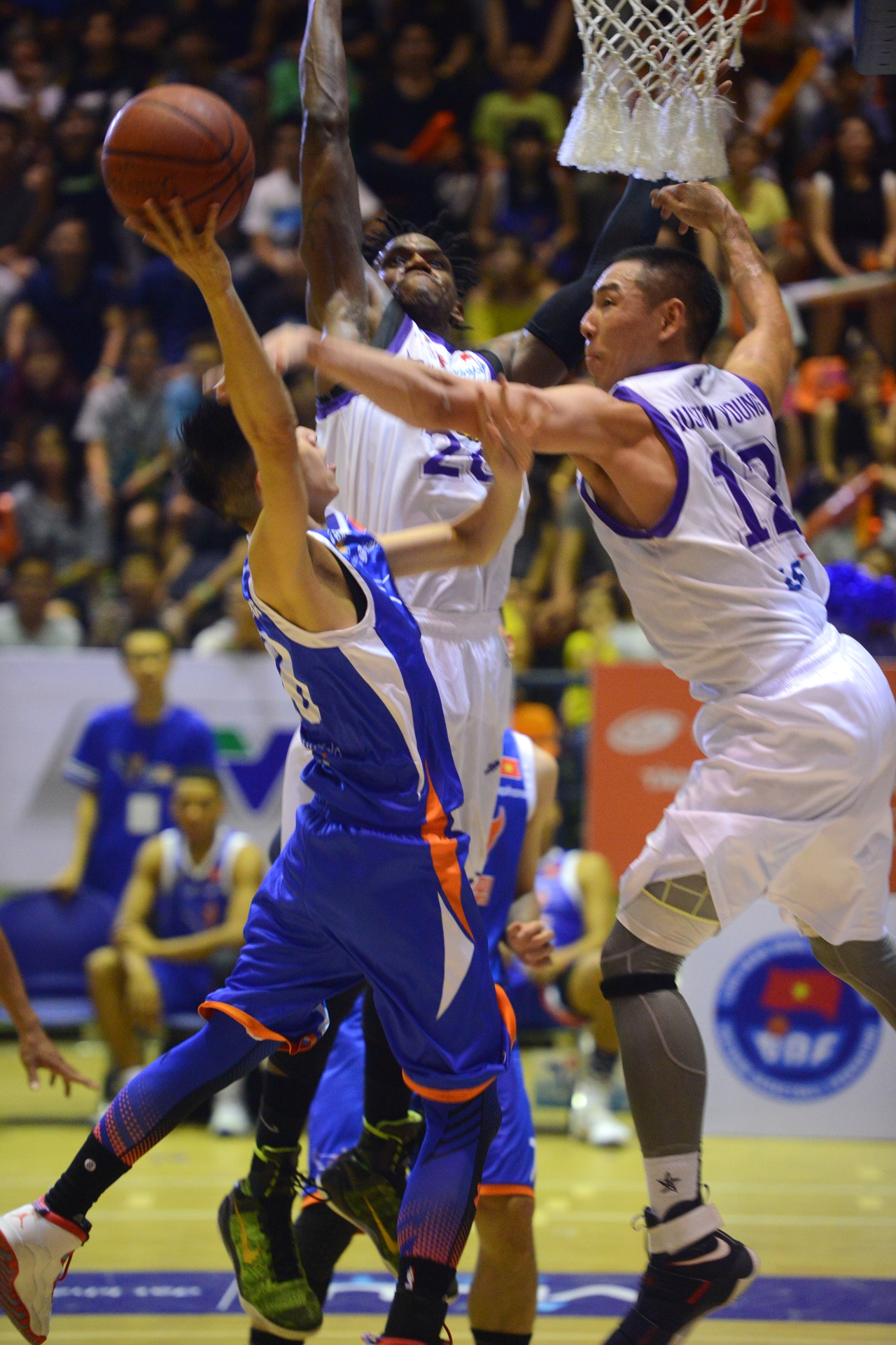 Hà Nội Buffaloes thất thủ trên sân nhà ảnh 17 Ha Noi Buffaloes that thu tren san nha anh 17