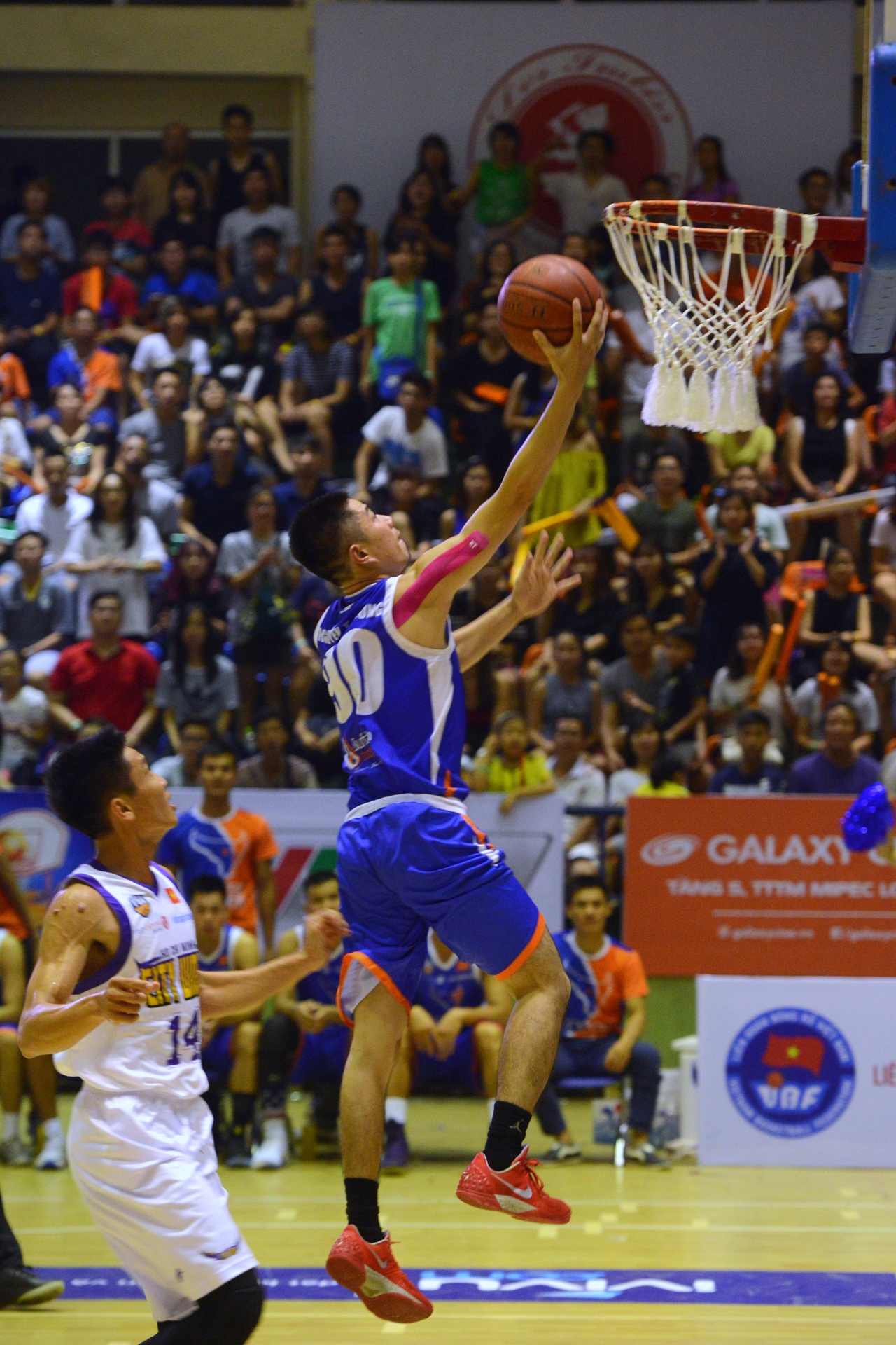 Hà Nội Buffaloes thất thủ trên sân nhà ảnh 4 Ha Noi Buffaloes that thu tren san nha anh 4