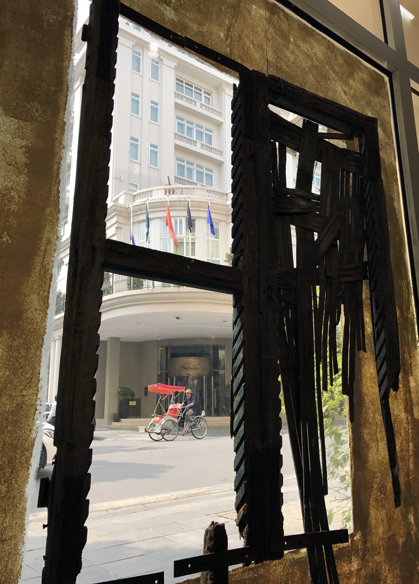 Trien lam Thay hinh doi mat anh 16