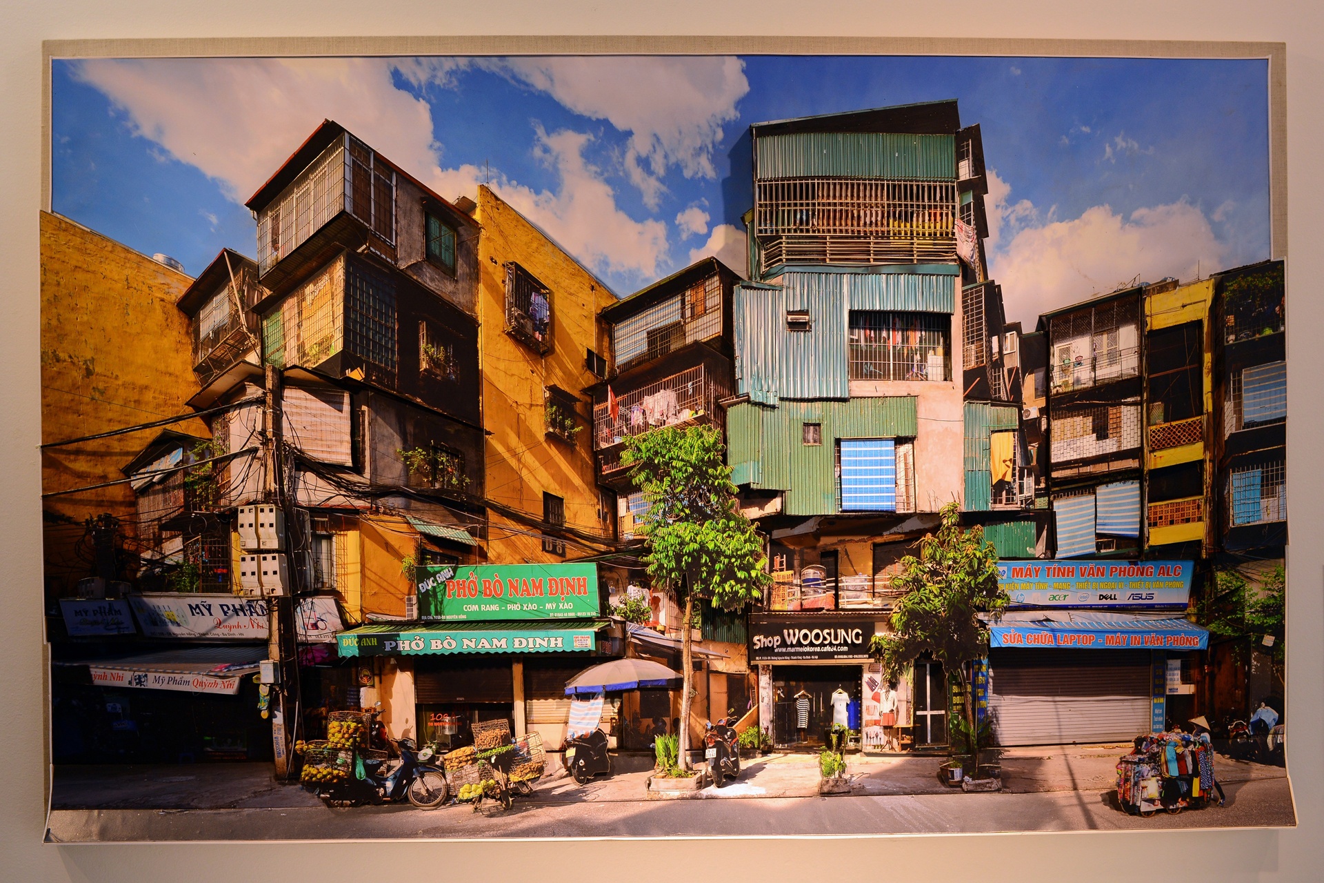 Trien lam Thay hinh doi mat anh 2