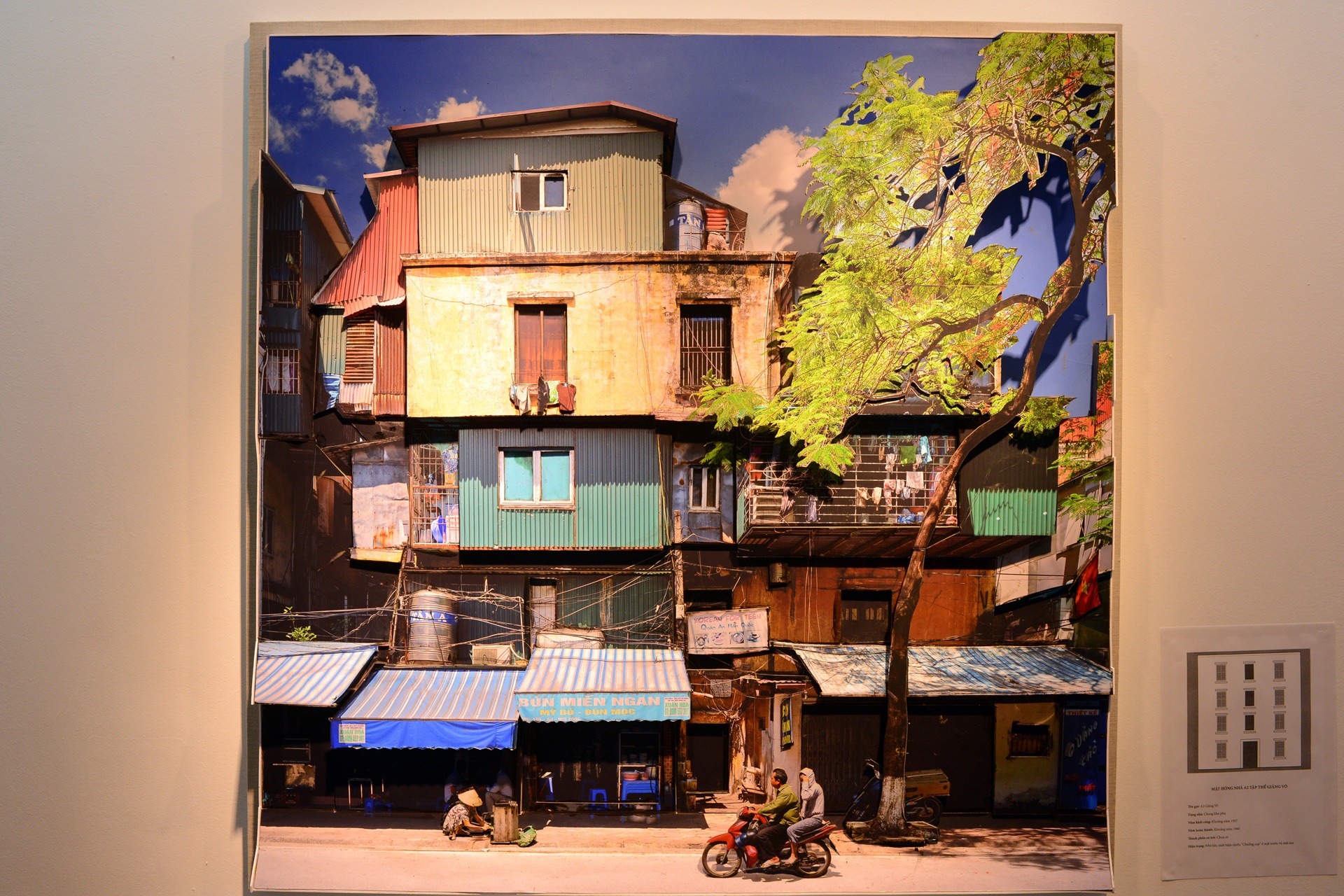 Trien lam Thay hinh doi mat anh 14