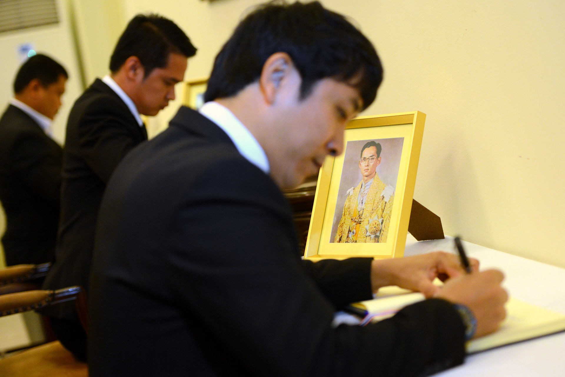 vieng tang vua Thai Lan o Ha Noi anh 10