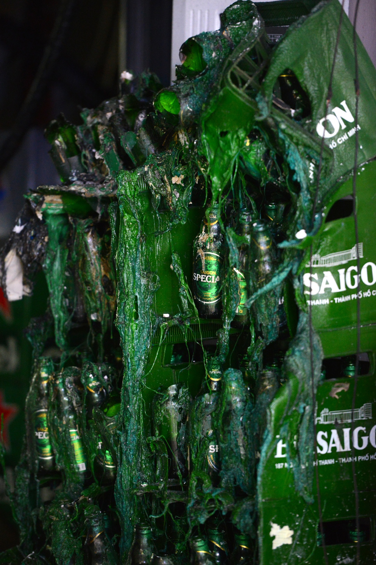 Hiện trường đám cháy Karaoke 13 người chết ảnh 14 Hien truong dam chay Karaoke 13 nguoi chet anh 14