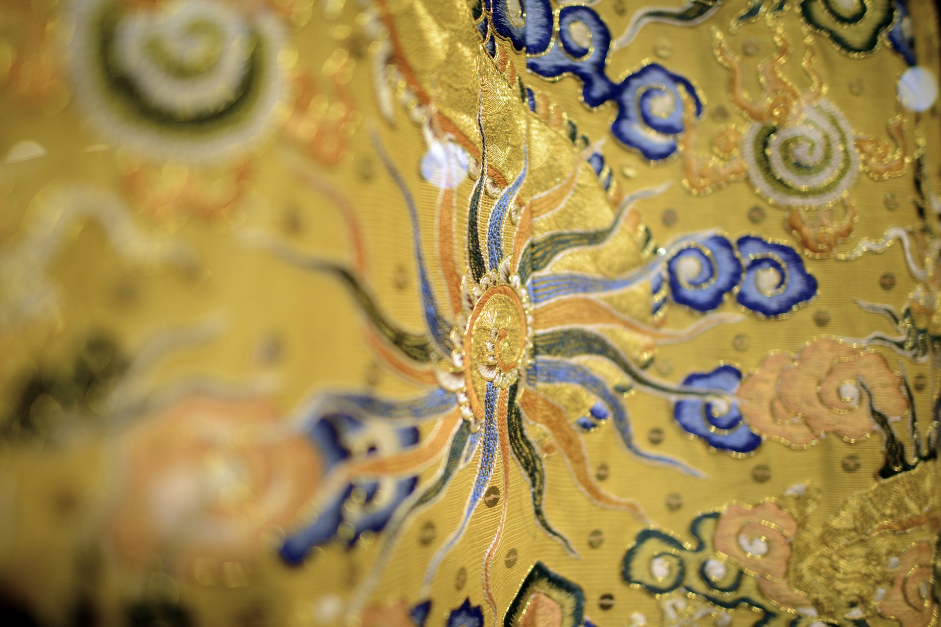 Pho lua Dao Duy Tu anh 13