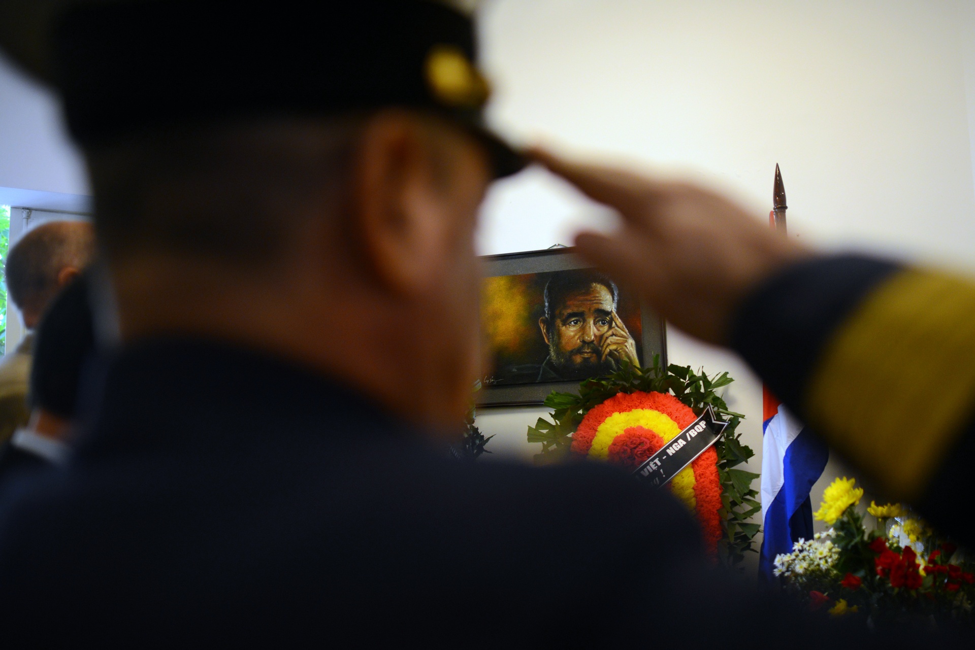 Nguoi dan Viet Nam vieng Fidel Castro anh 10