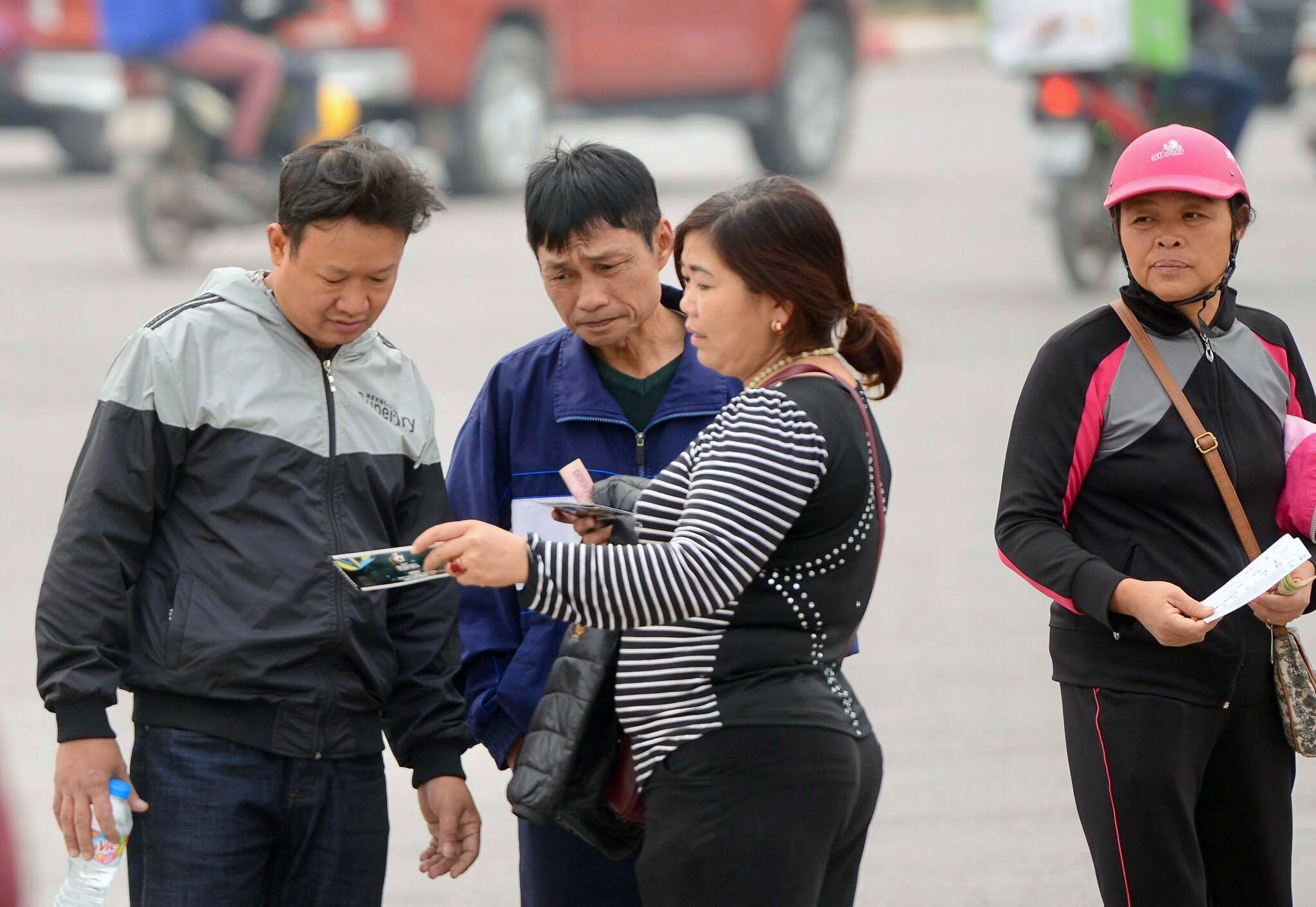 bán vé bóng đá ảnh 8 ban ve bong da anh 8