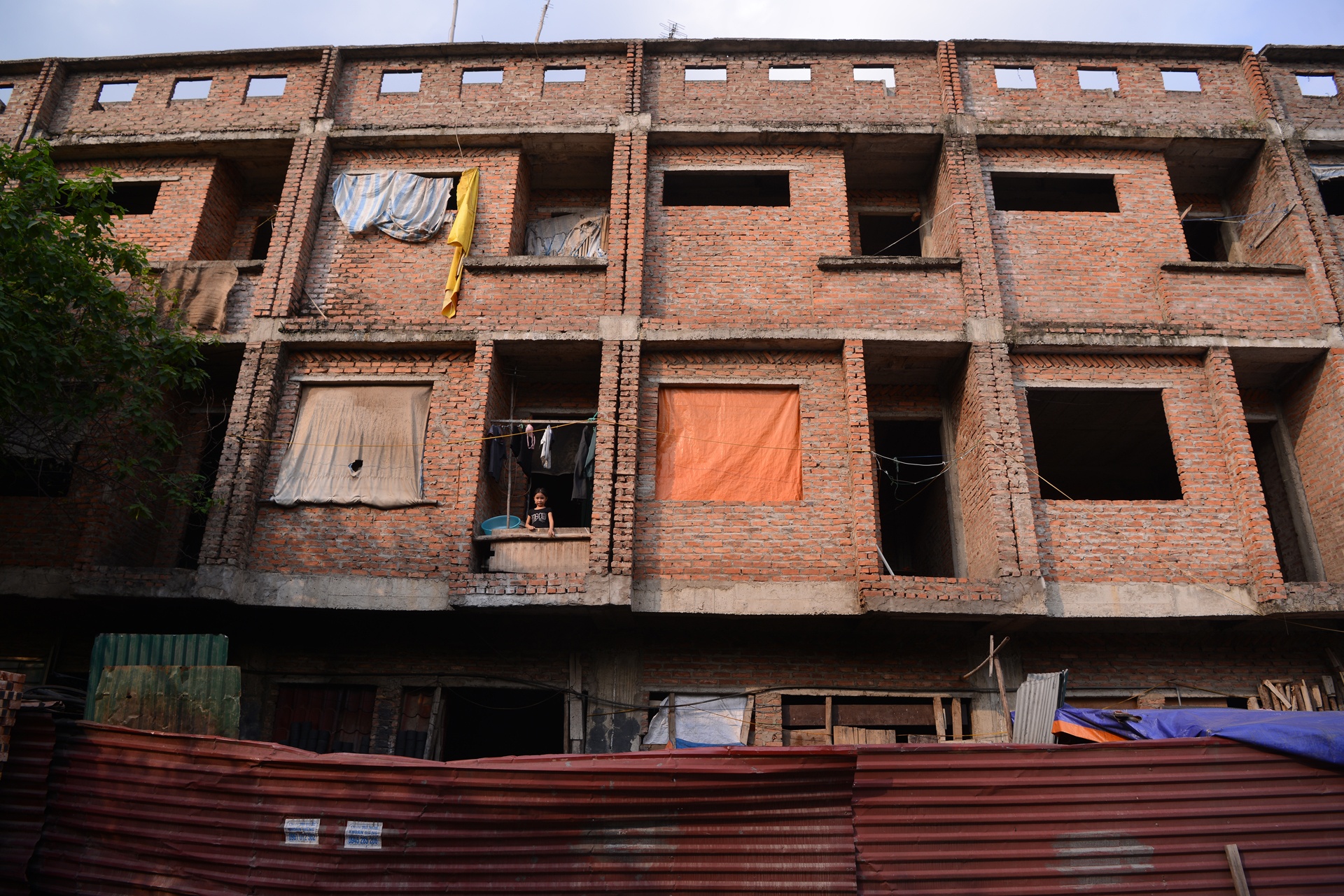 Cong nhan o nha lien ke tien ty anh 5