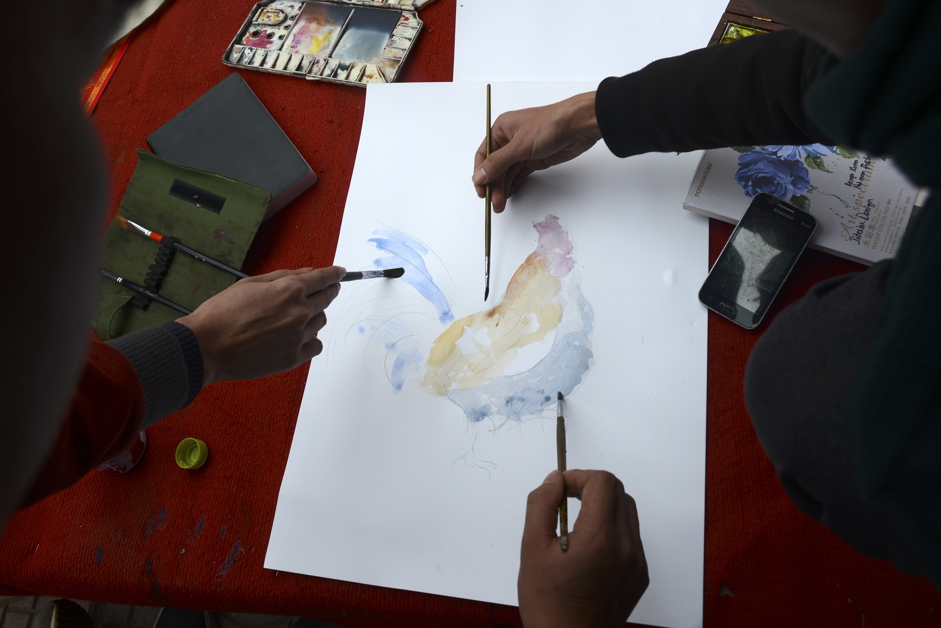 ban dau gia tranh ung ho tre ngheo anh 4