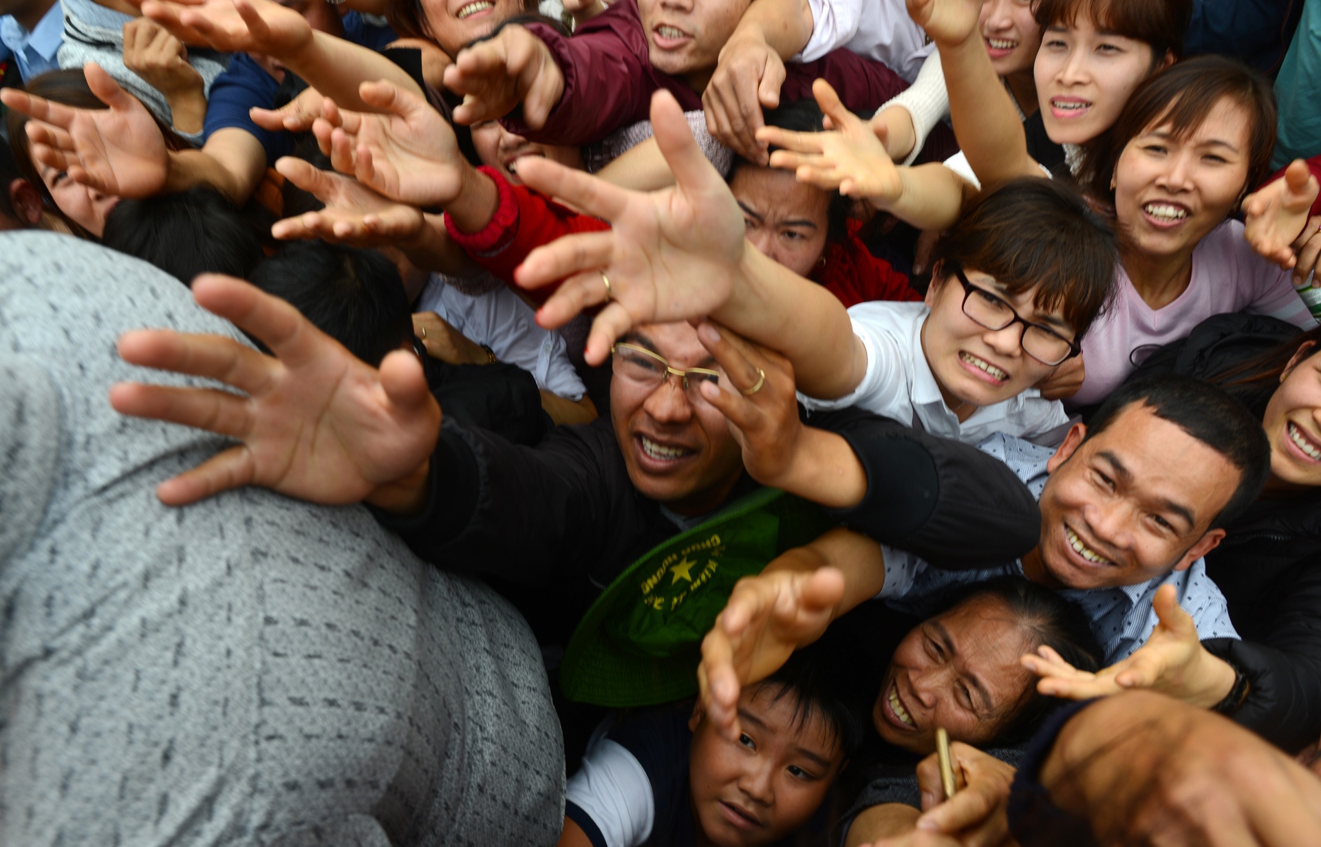 tranh cuop loc hon loan hoi chua Huong anh 11