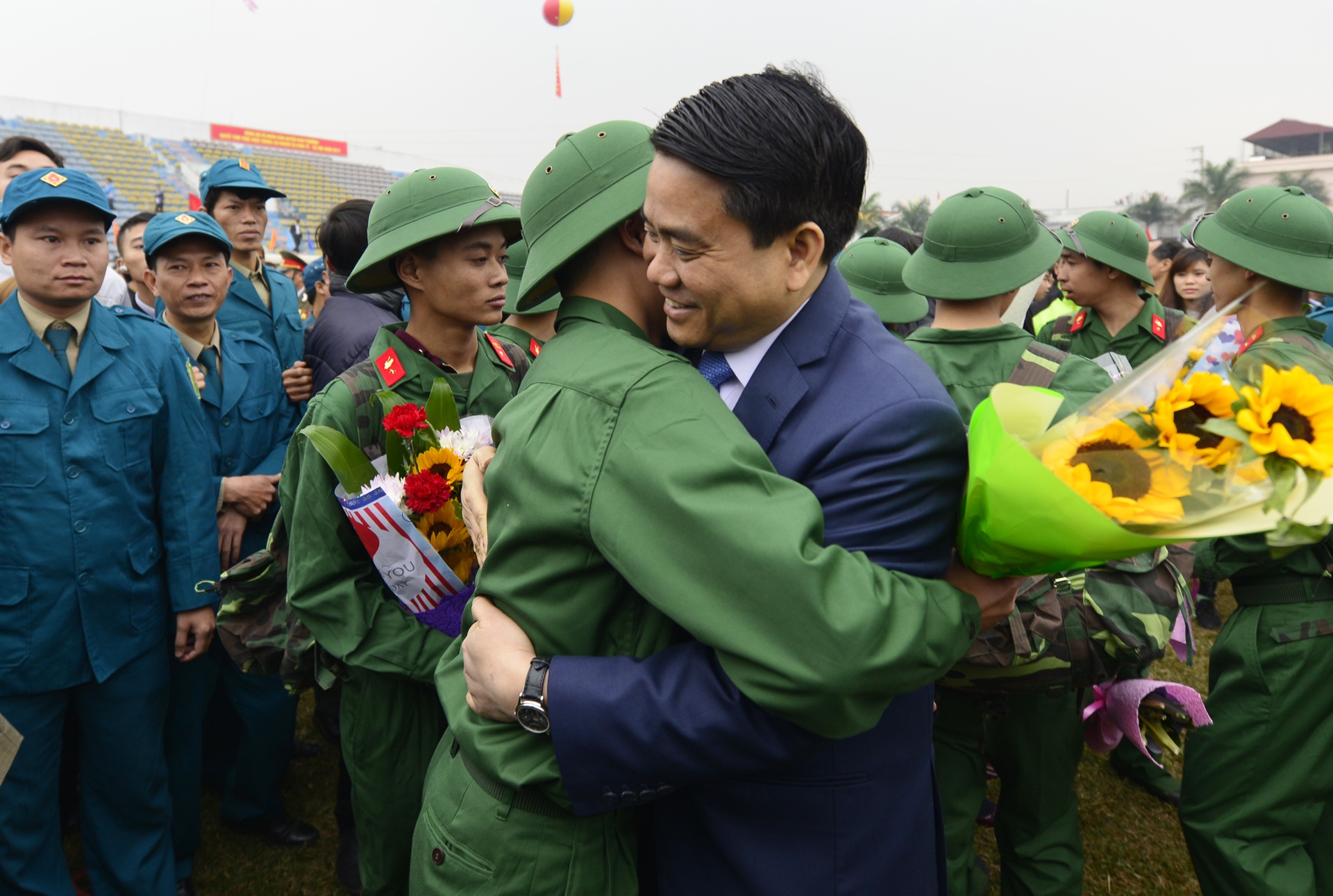 phut chia tay len duong nhap ngu anh 15