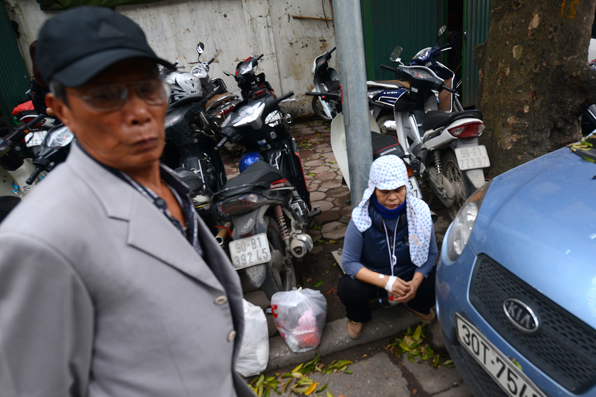 bai xe day khach xe buyt xuong duong anh 11