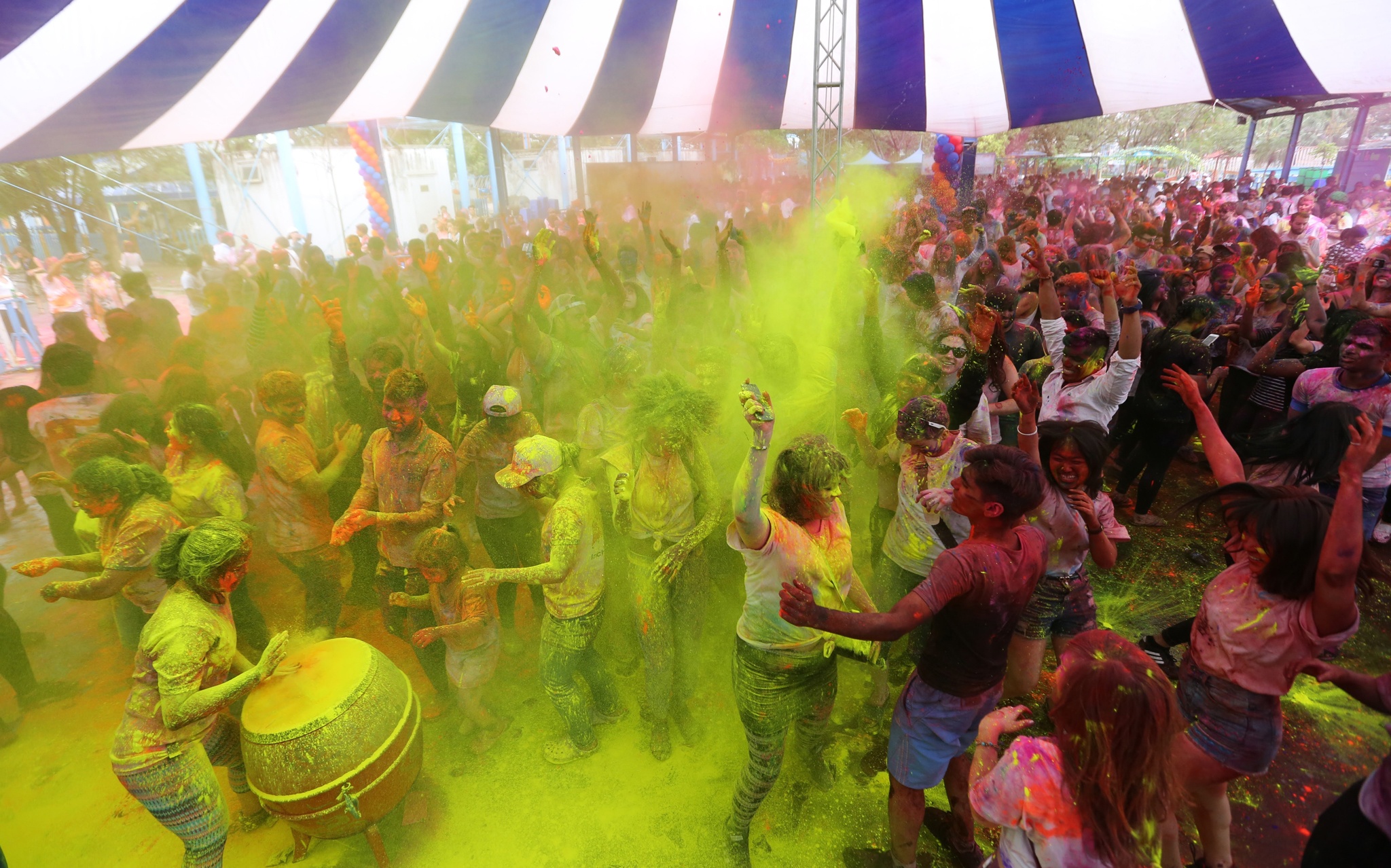 dai chien bot mau tai Ha Noi anh 1