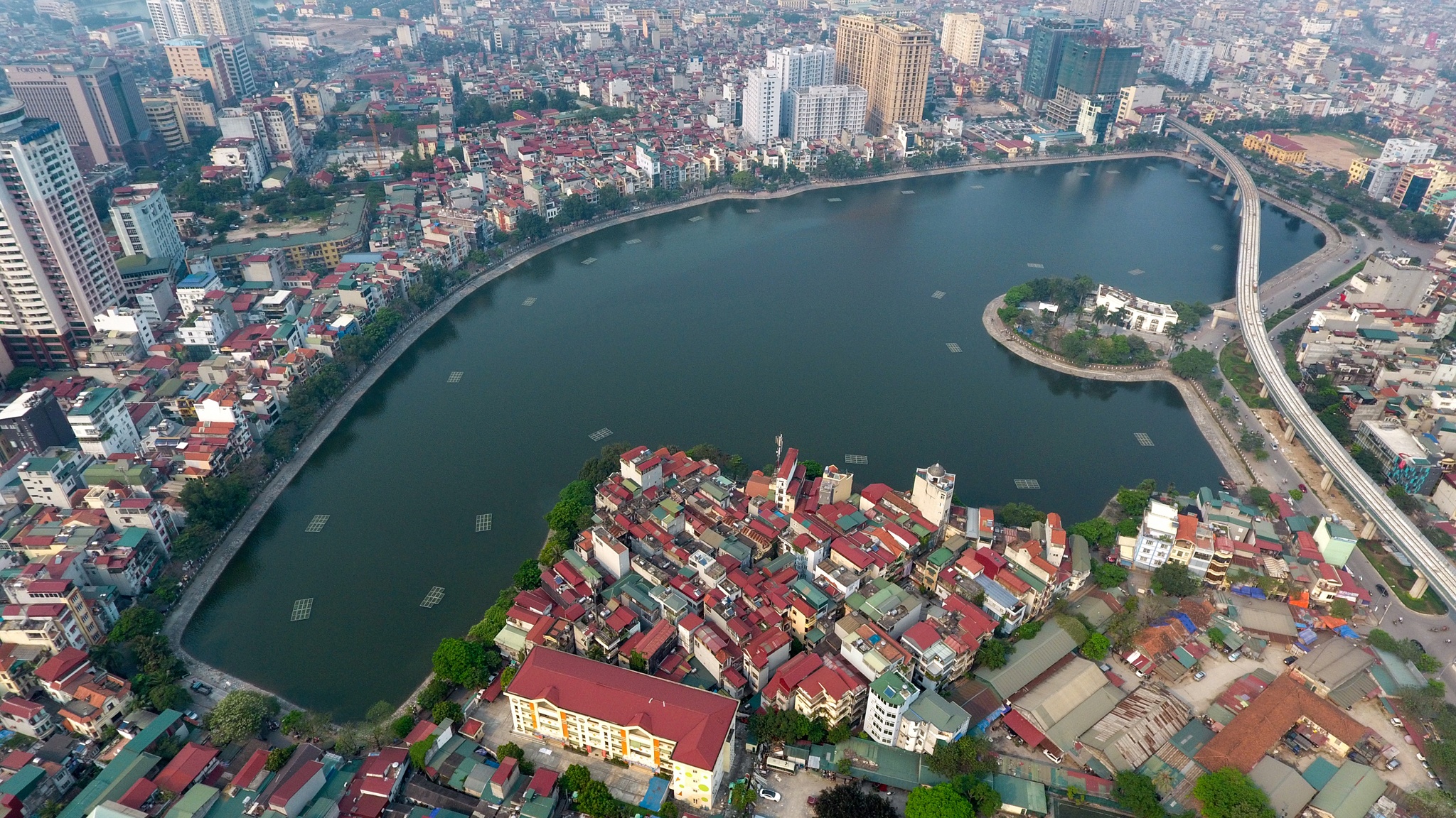 20 ho nuoc tu nhien o Ha Noi anh 7