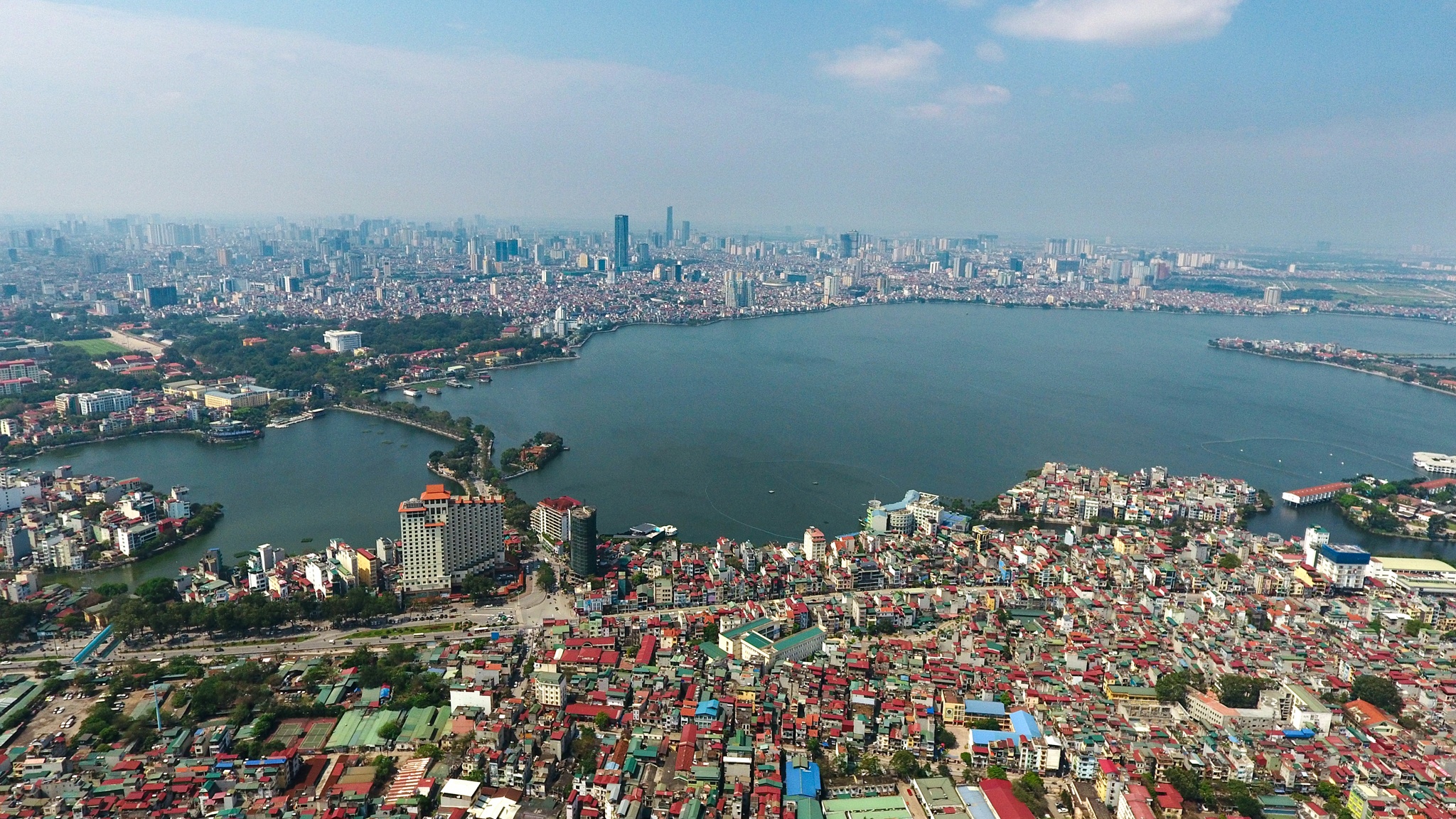 20 ho nuoc tu nhien o Ha Noi anh 2