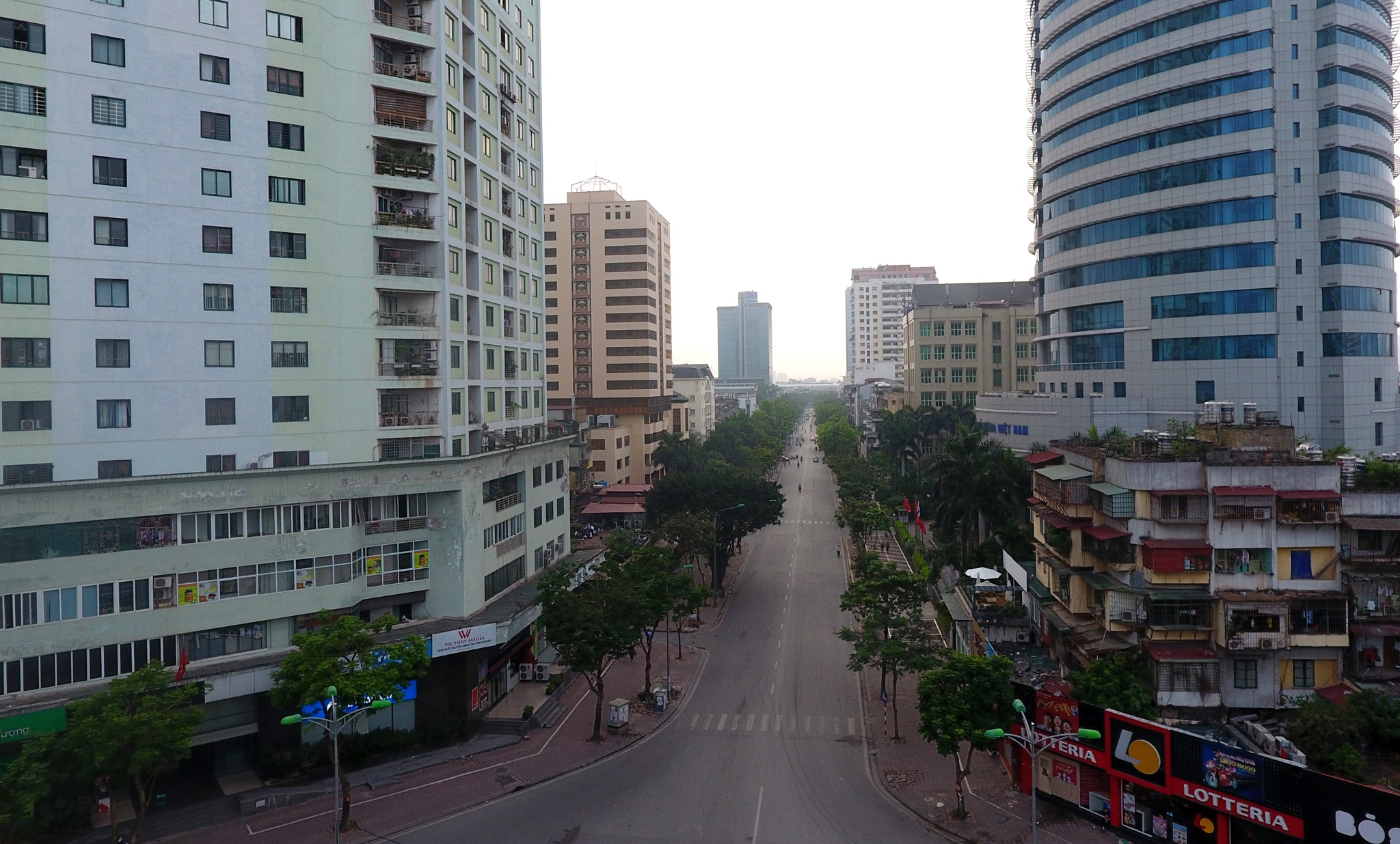 Ha Noi vang ve ngay 30/4 anh 14