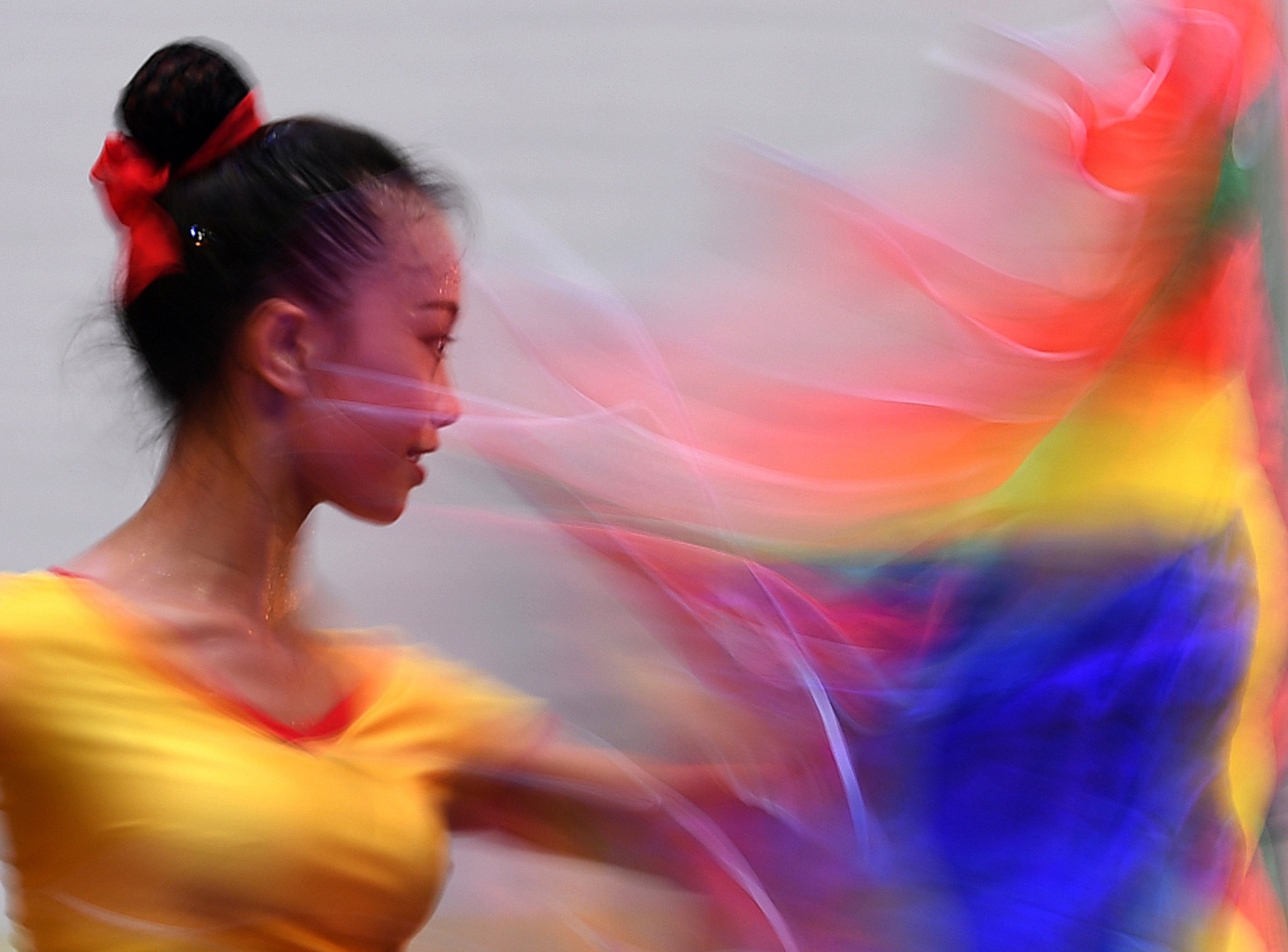 nu sinh truong mua dien tot nghiep anh 15