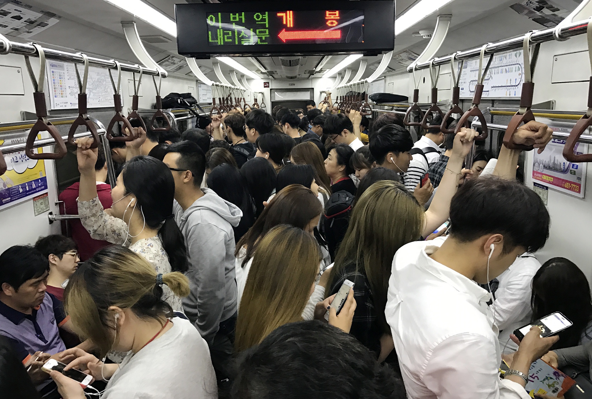 tau dien do thi ty do anh 2