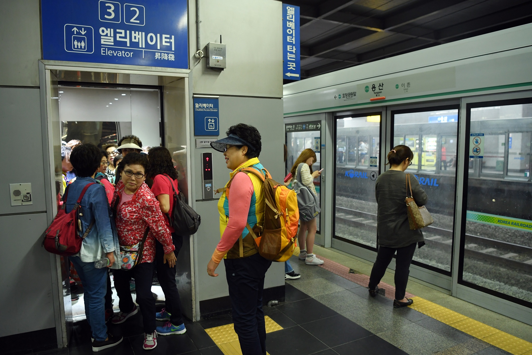 tau dien do thi ty do anh 10