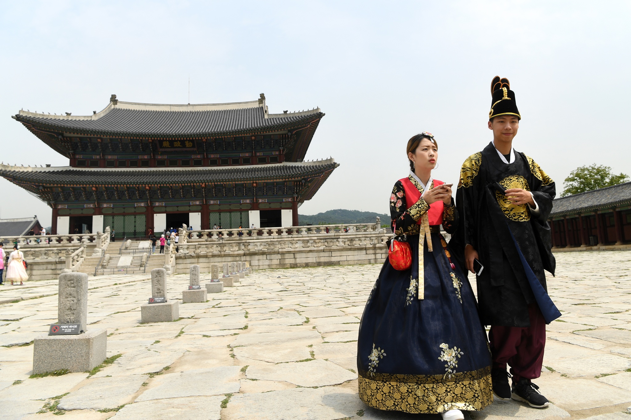 thieu nu Han xinh dep mac hanbok anh 15