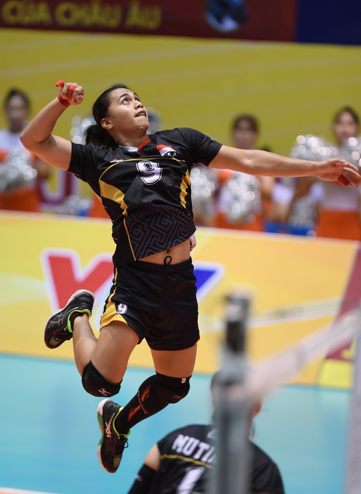 Nu cau thu mang dang voc dan ong anh 8