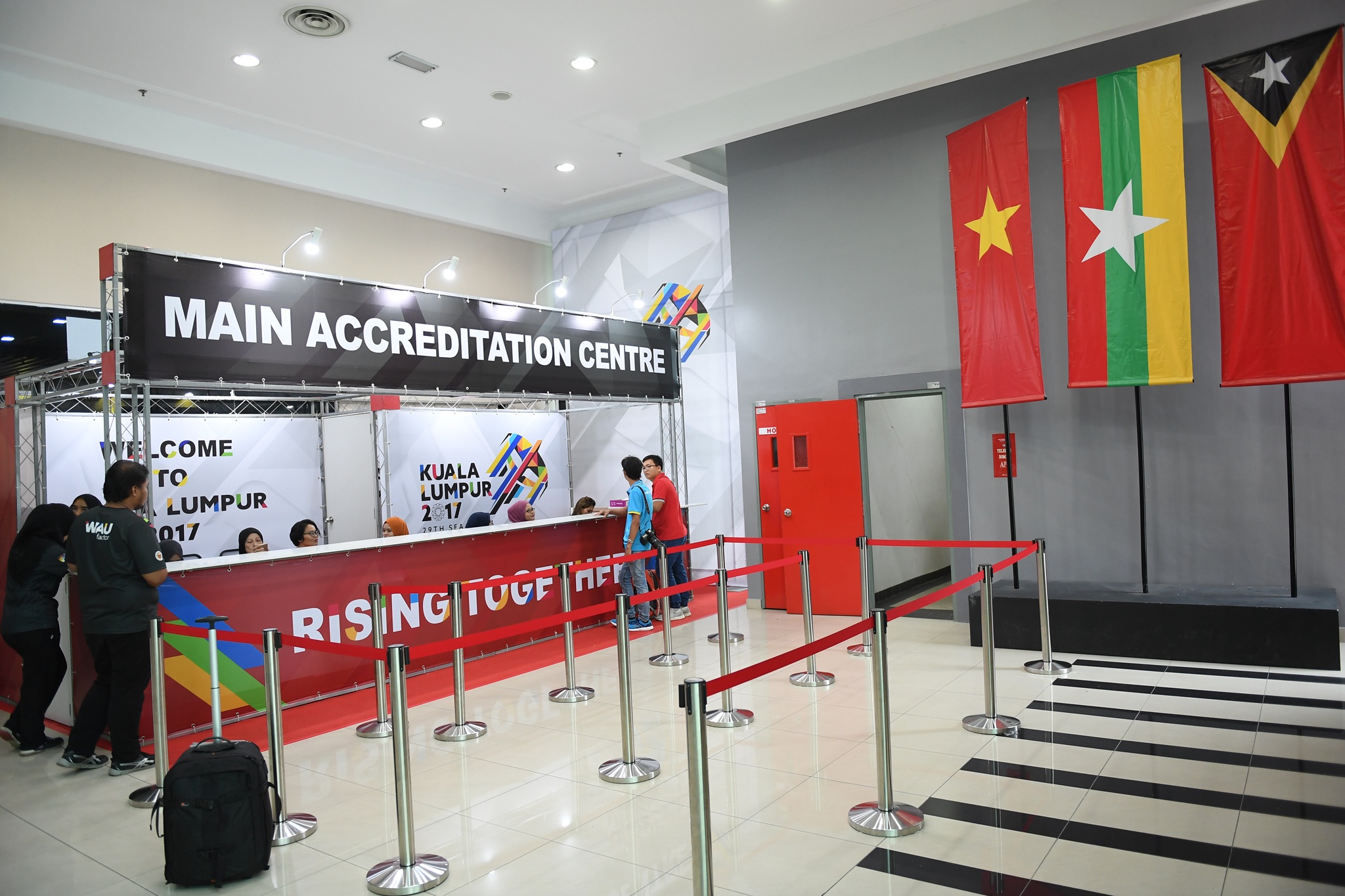 sân Bukit Jalil ngổn ngang sửa chữa ảnh 15 san Bukit Jalil ngon ngang sua chua anh 15