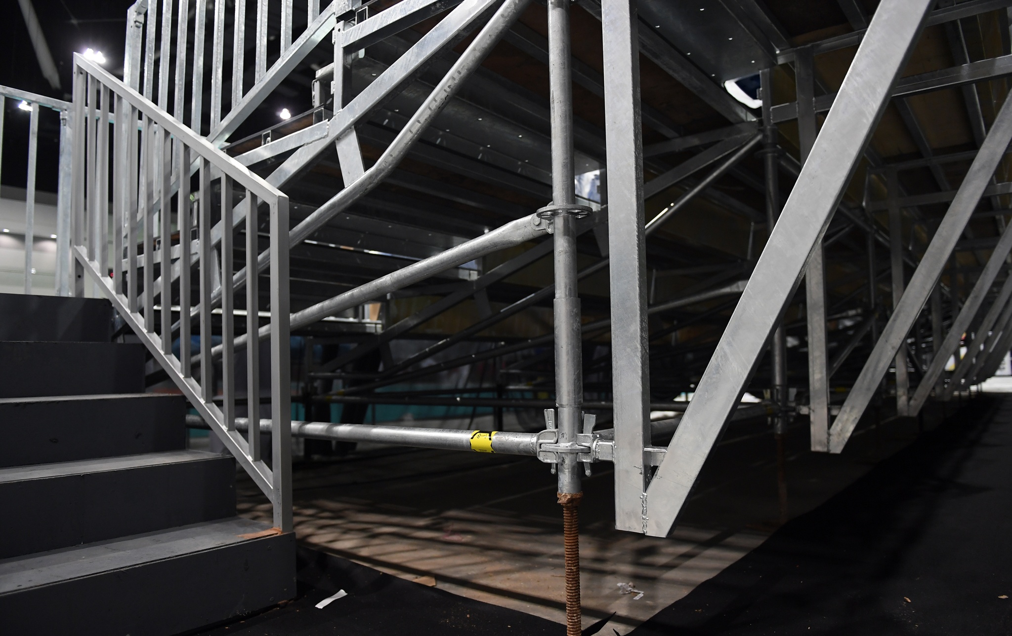 Cung the thao hien dai Mitec anh 7