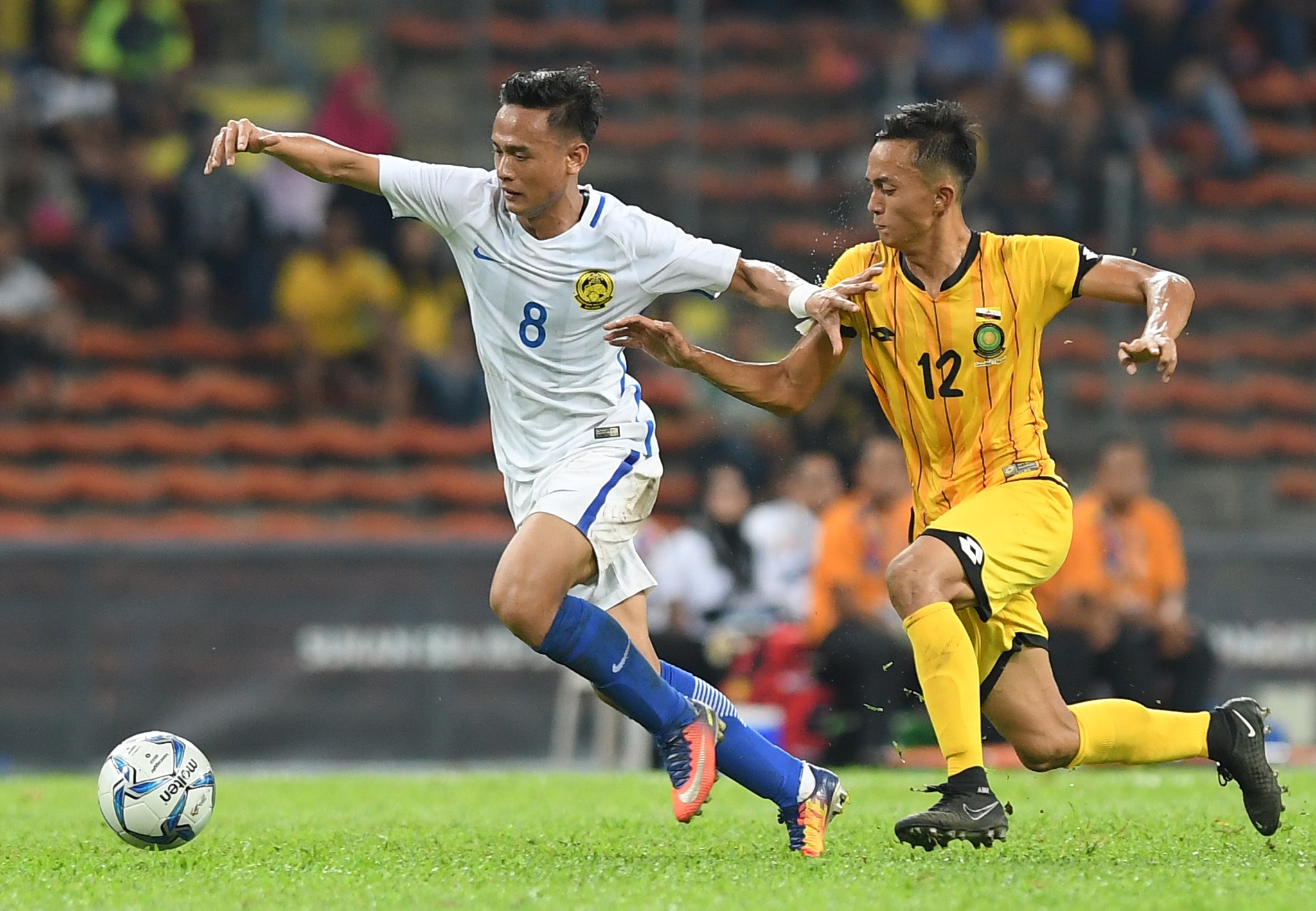 U22 Malaysia thang tran ra quan tren san vang khan gia hinh anh