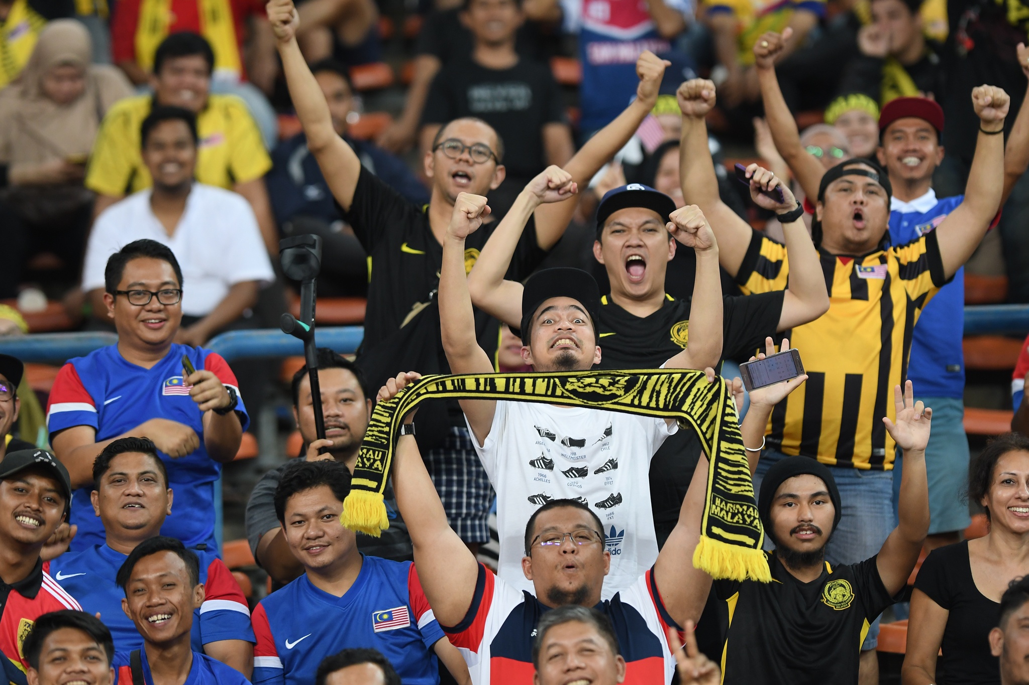 Chu nha Malaysia thang tran dau ra quan anh 13