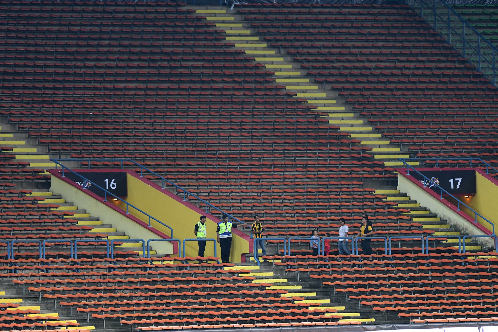 Chu nha Malaysia thang tran dau ra quan anh 2