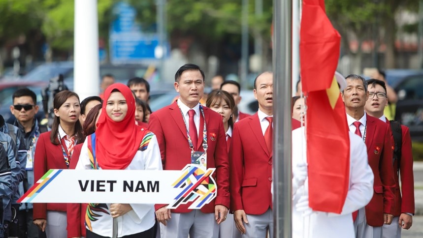 Le thuong co cua Doan TTVN tai Malaysia hinh anh