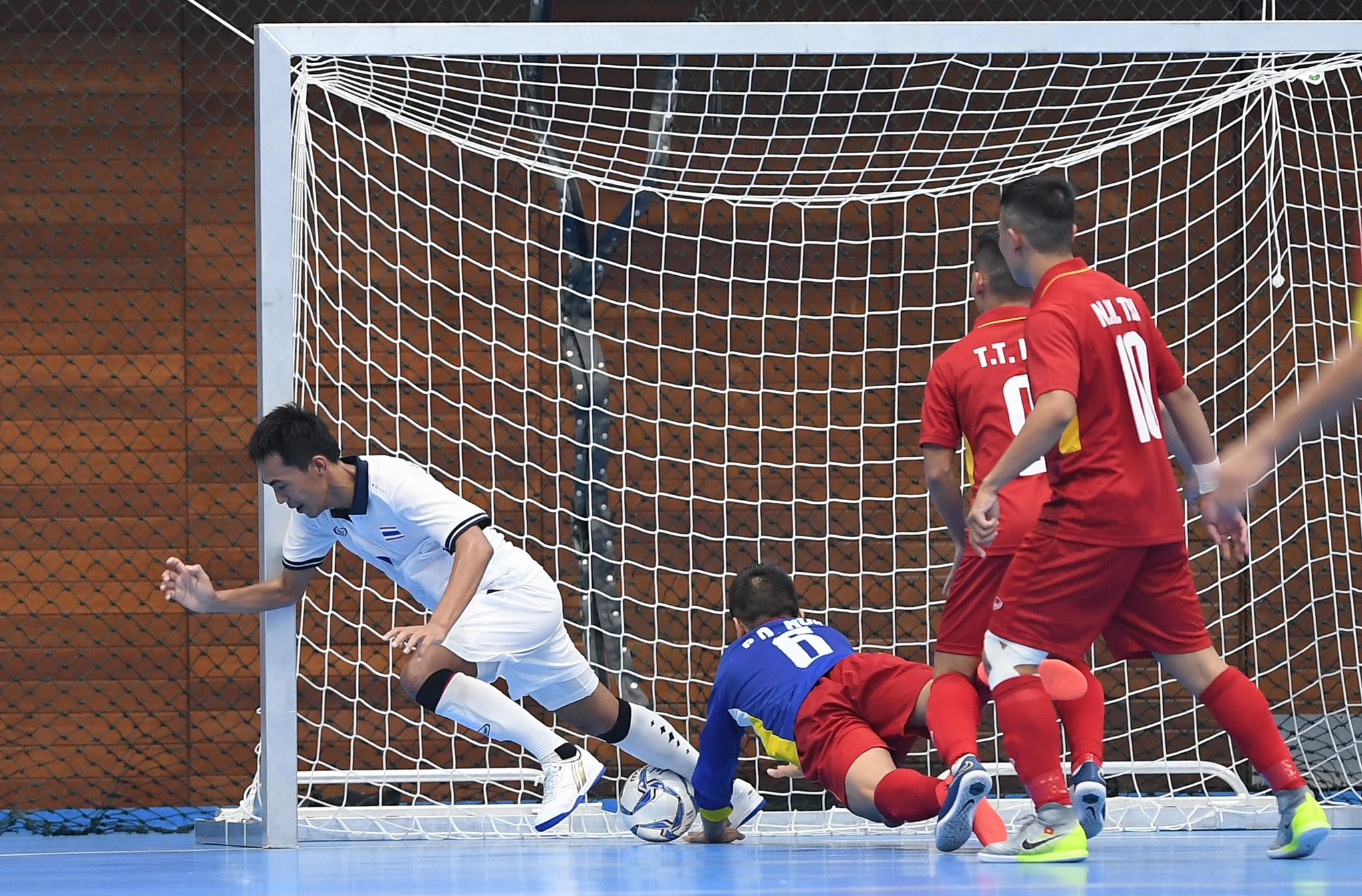 futsal nam Viet Nam thua Thai Lan anh 13