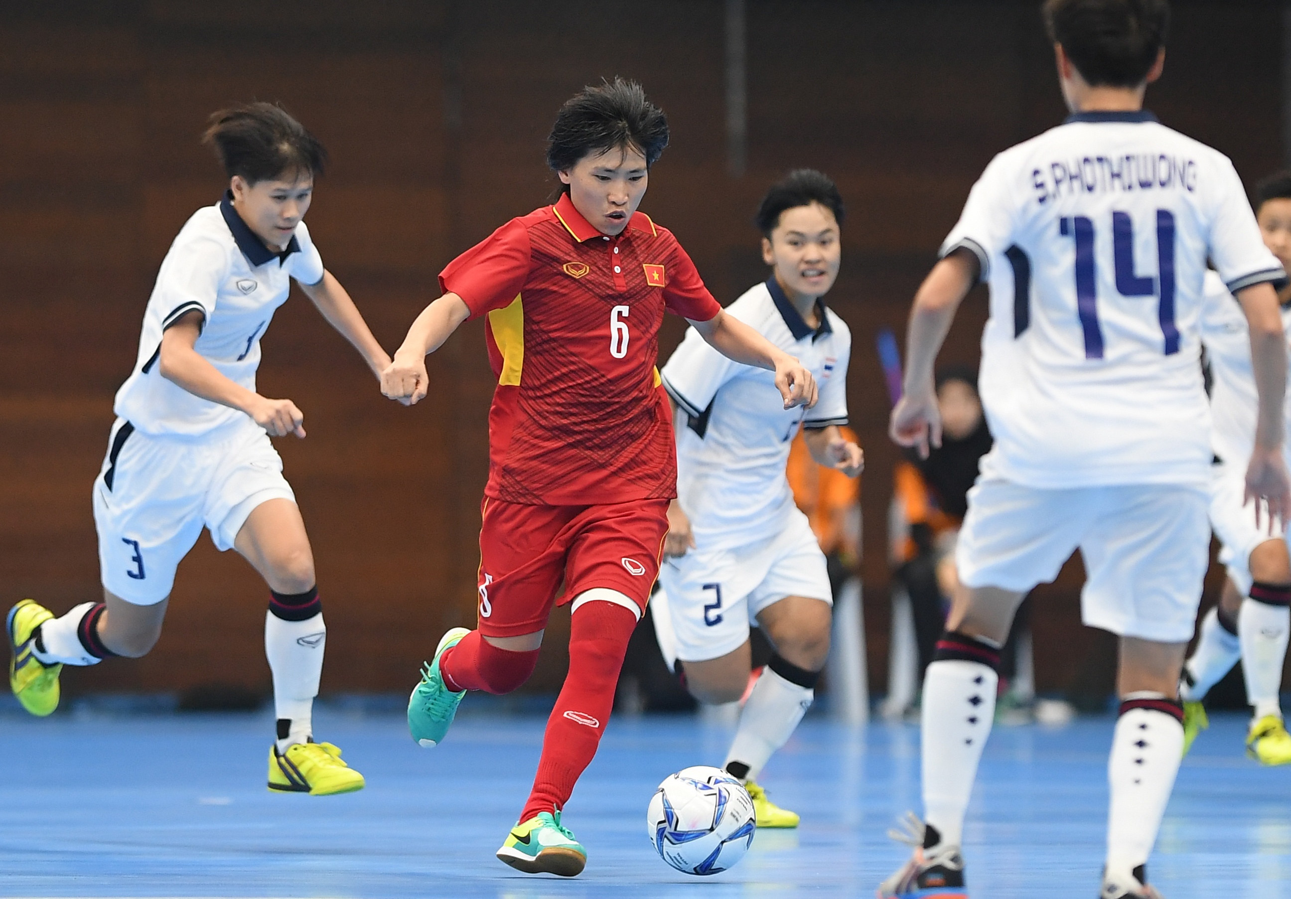futsal nu Viet Nam thua Thai Lan anh 2