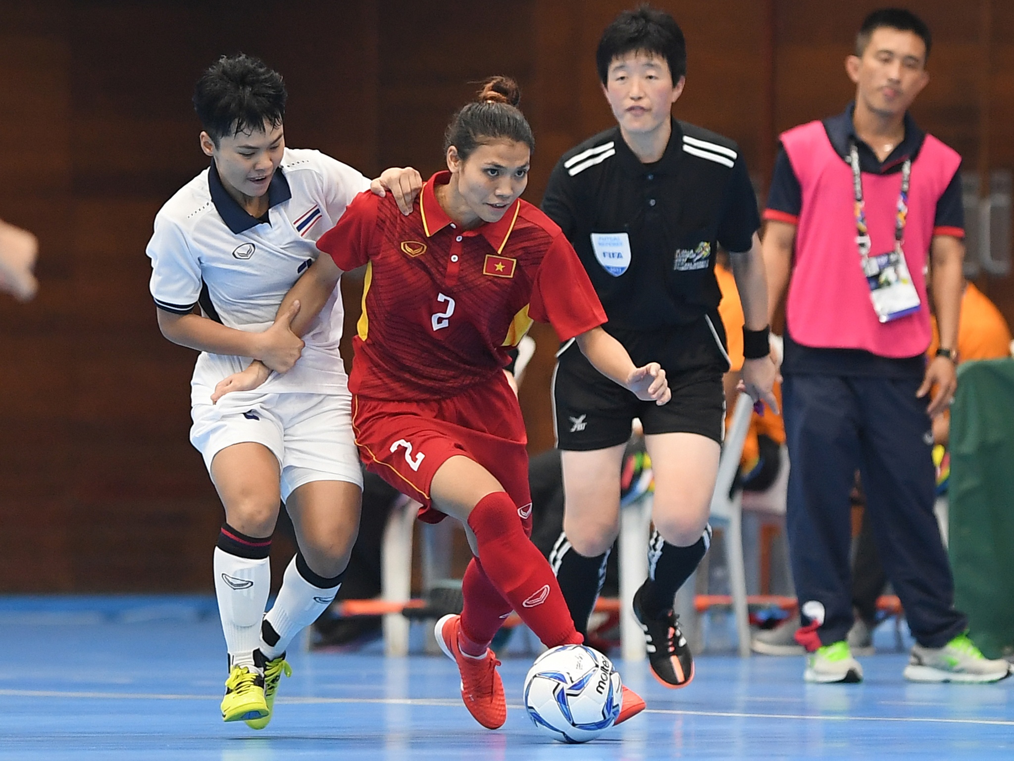 futsal nu Viet Nam thua Thai Lan anh 14