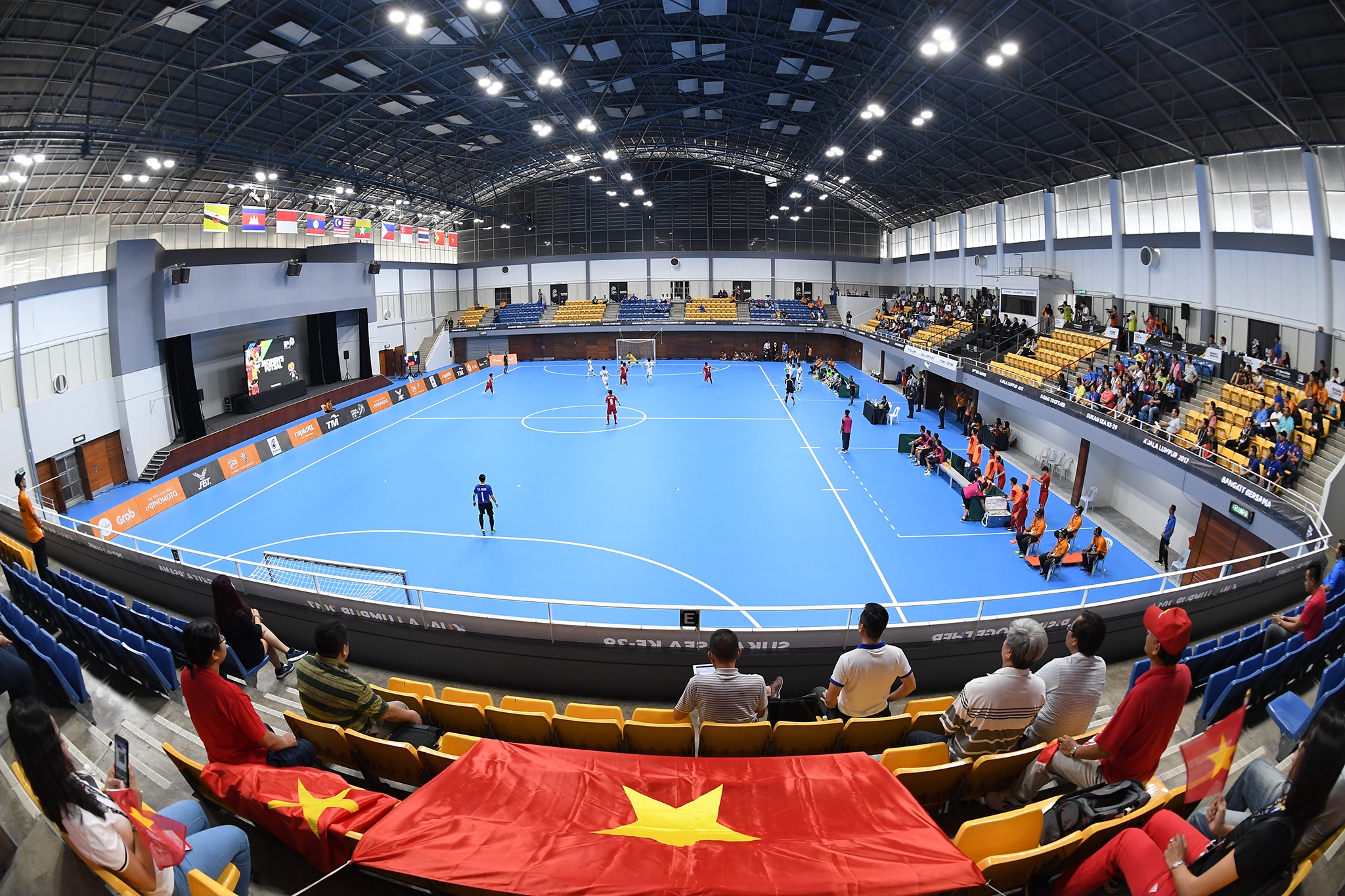 futsal nu Viet Nam thua Thai Lan anh 1