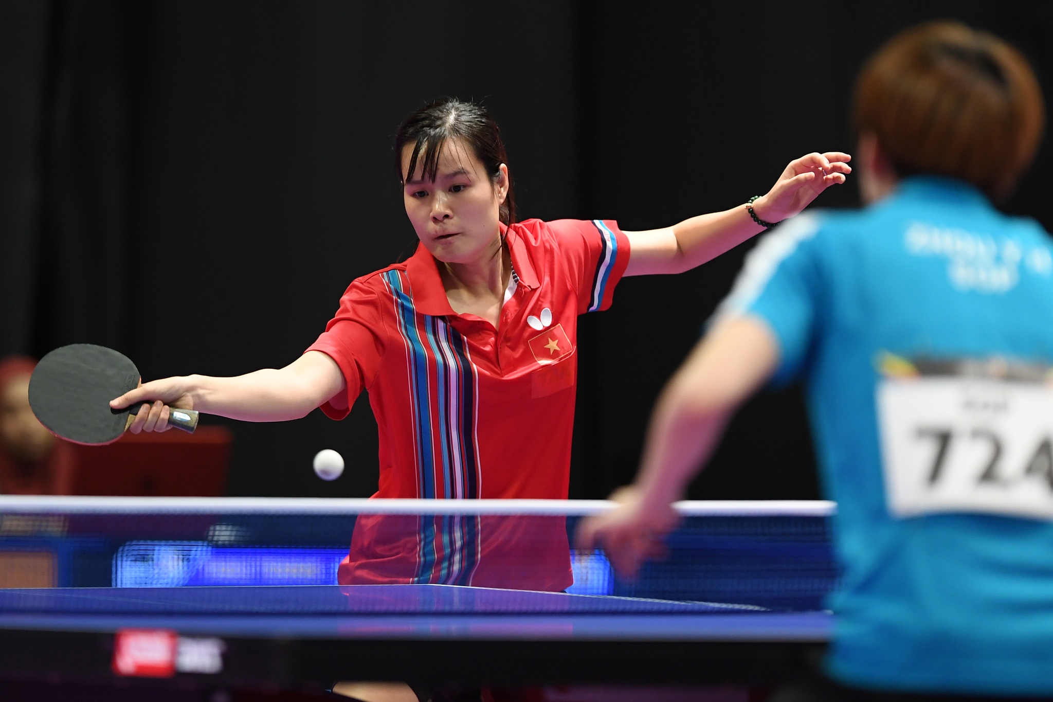 bong ban VN co huy chuong dau tien anh 10