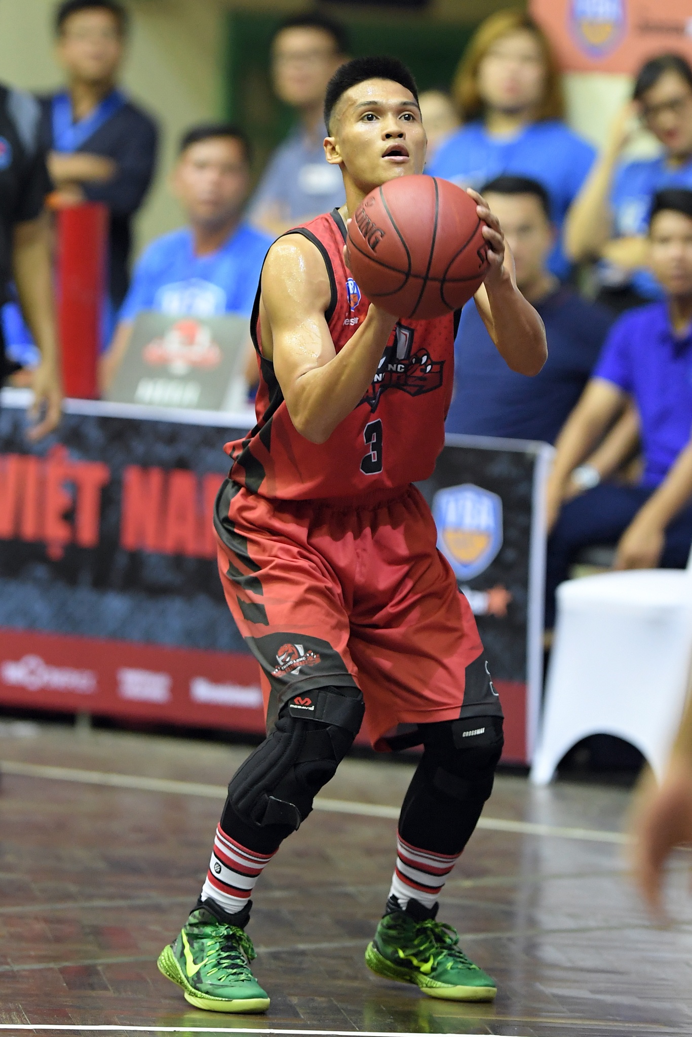 Thang Long Warriors huy diet Da Nang Dragons anh 15