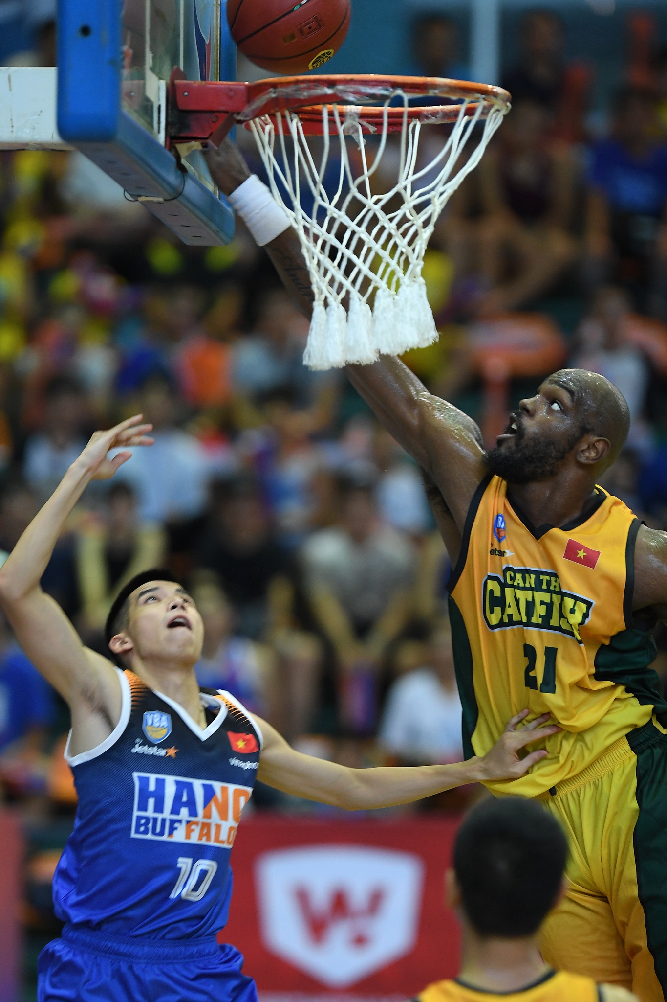 can tho catfish vui dap ha noi buffaloes anh 8