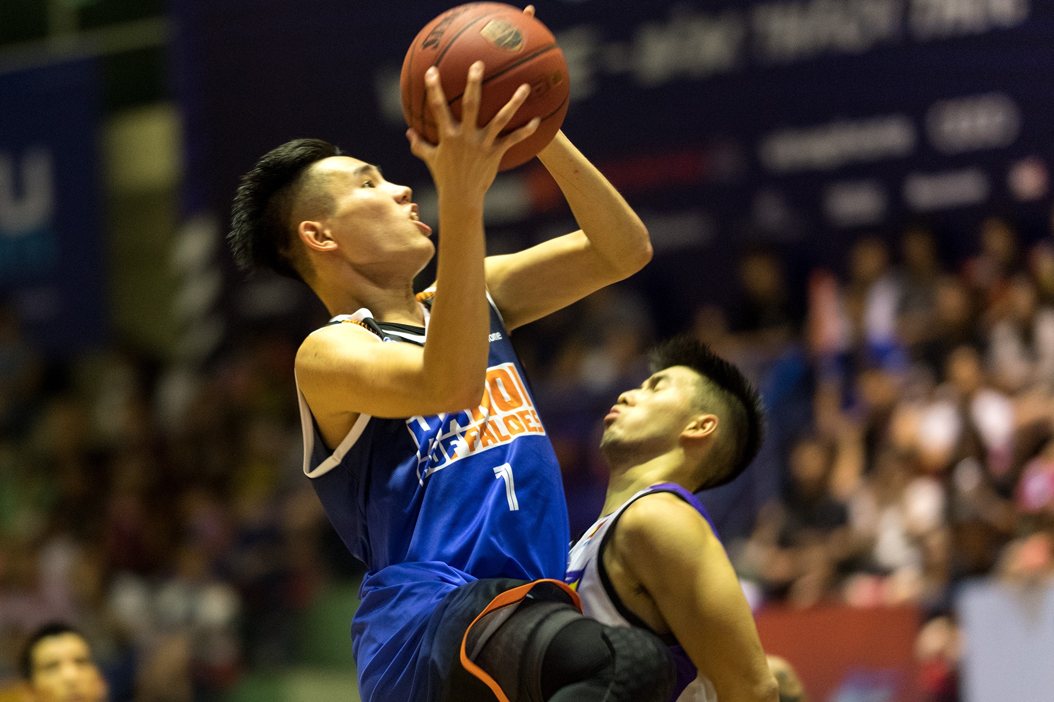 Hanoi Buffaloes ha guc doi manh HCM CityWings anh 2