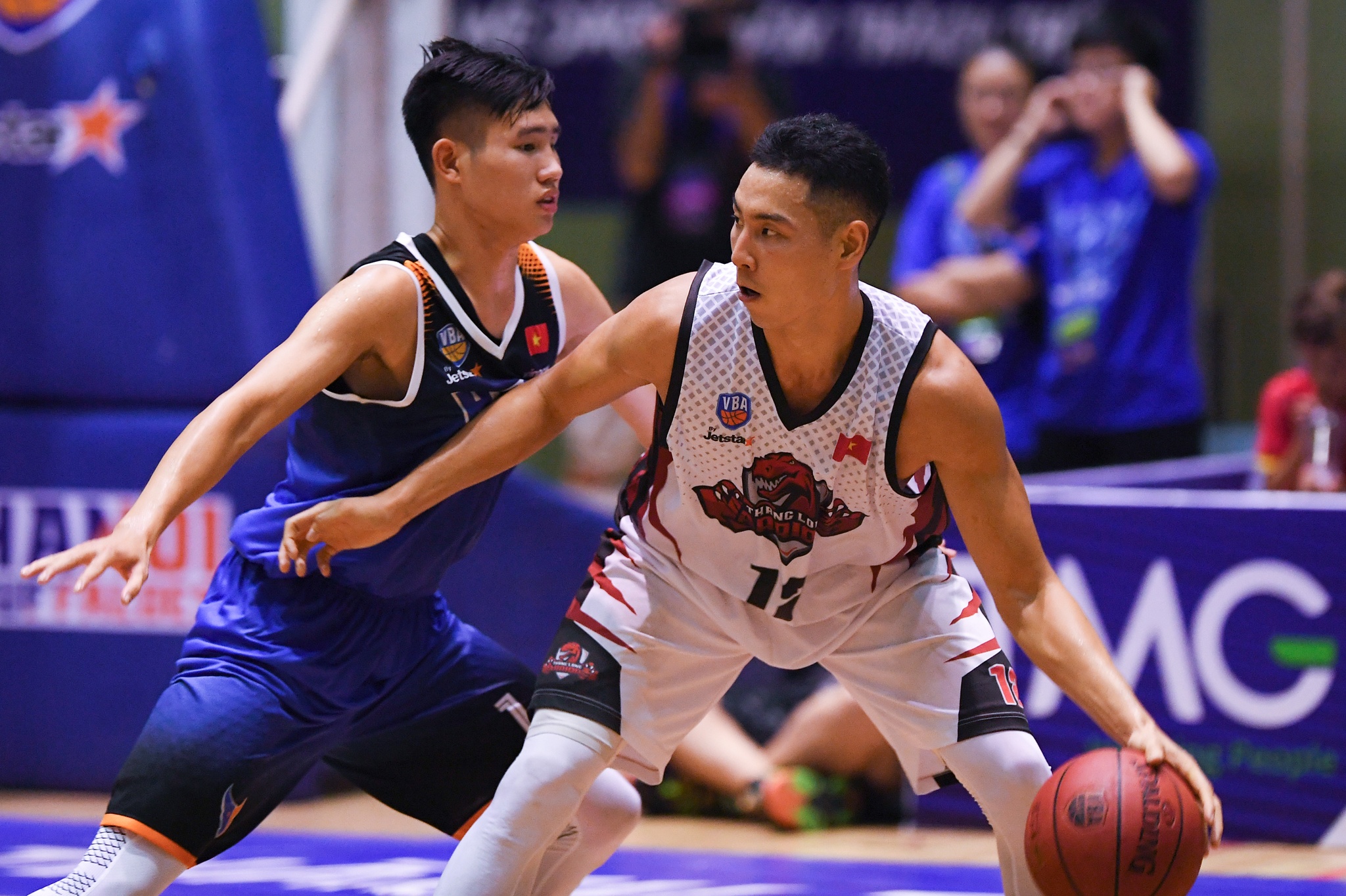 ruc lua derby bong ro ha thanh anh 16