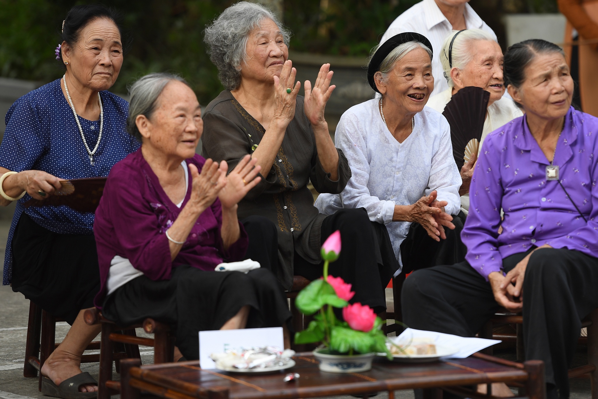 Ngay hoi trang sen cho tre em anh 10